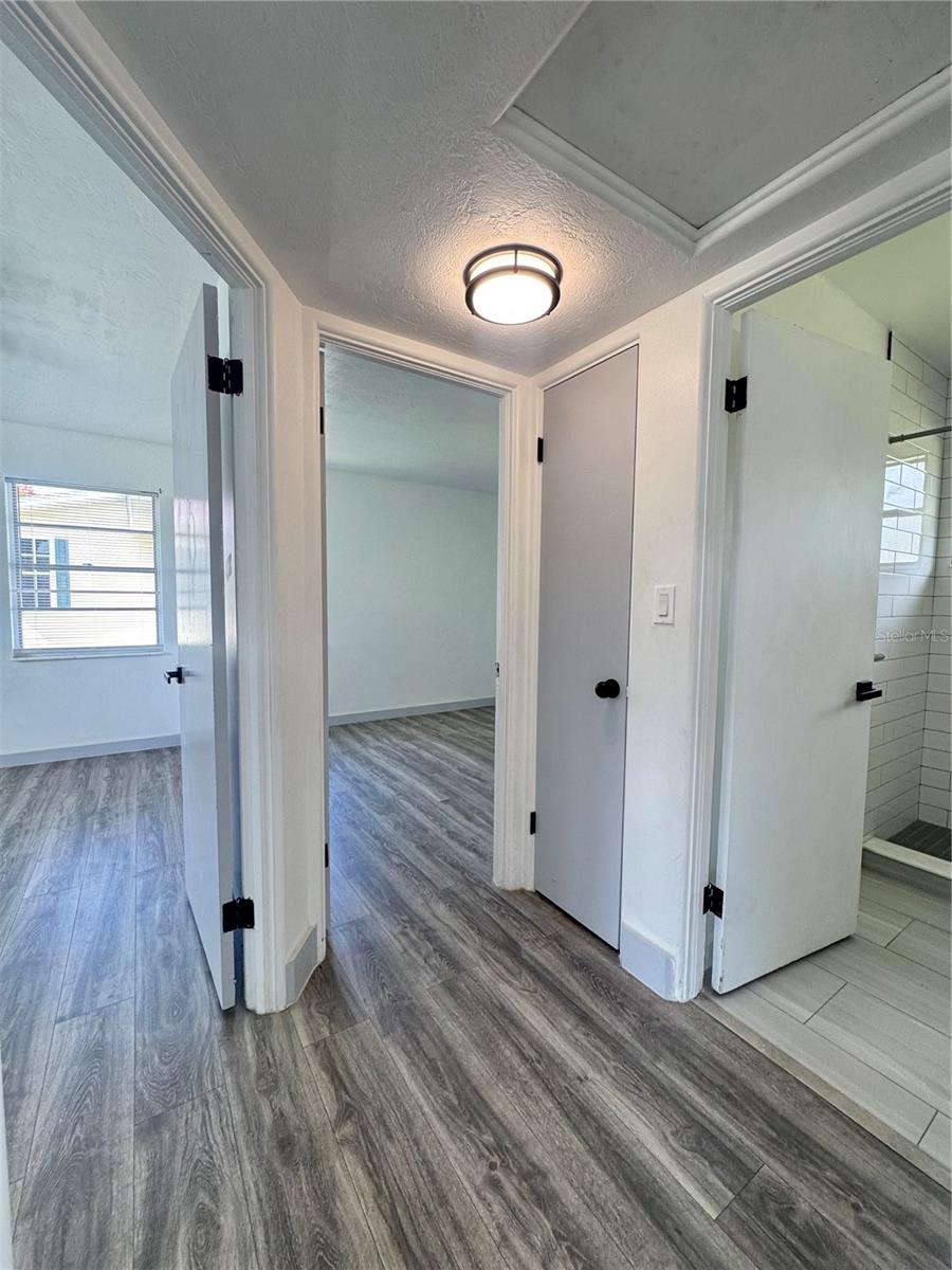 BAHAMA HEIGHTS - Residential Lease