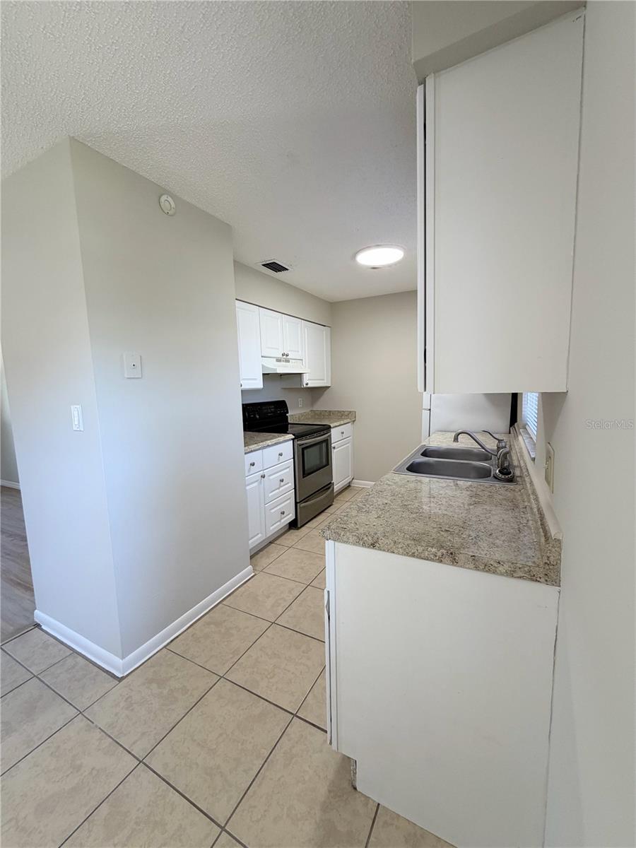 FRUITLAND PARK TROPIC SUB - Residential