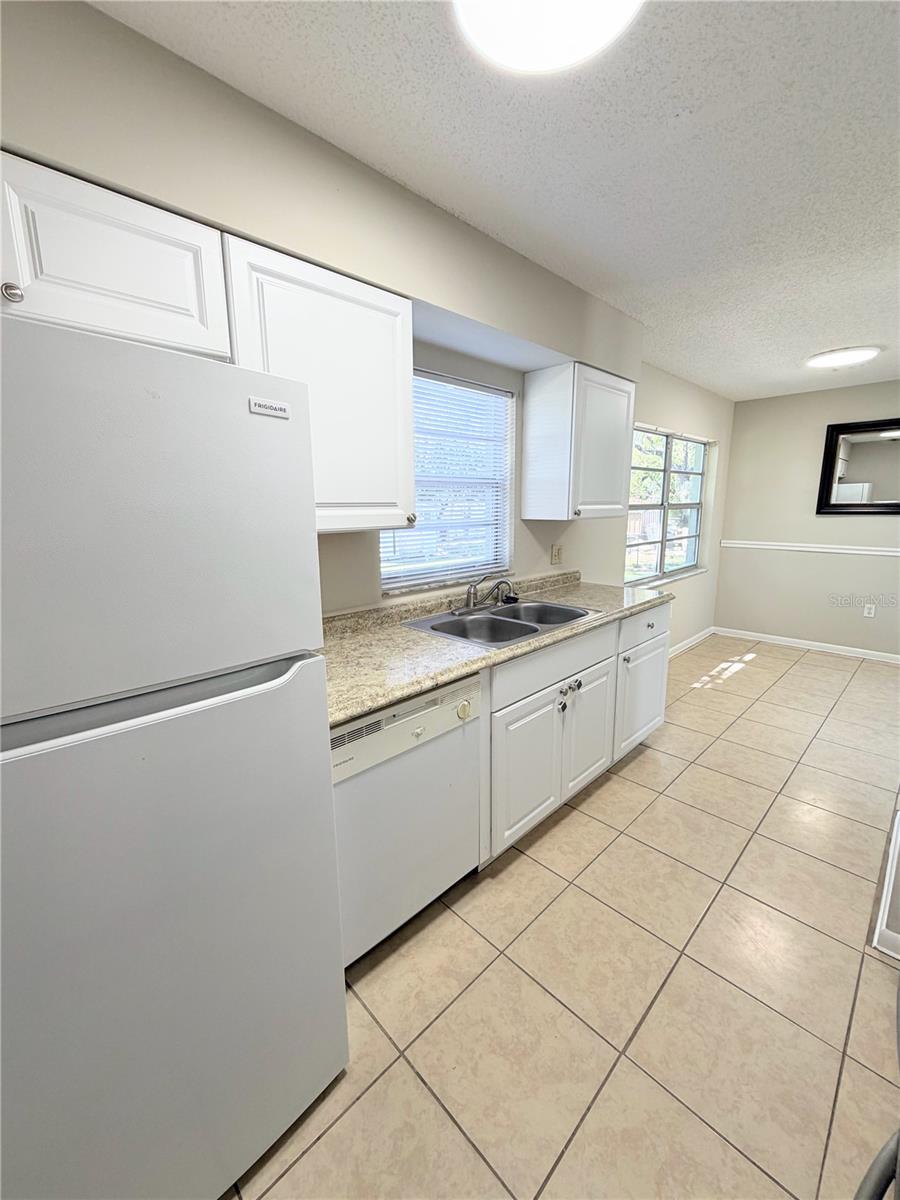 FRUITLAND PARK TROPIC SUB - Residential