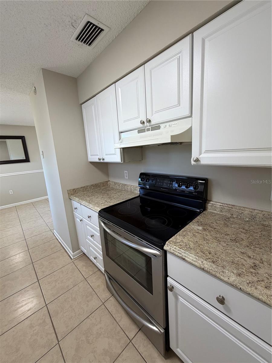 FRUITLAND PARK TROPIC SUB - Residential