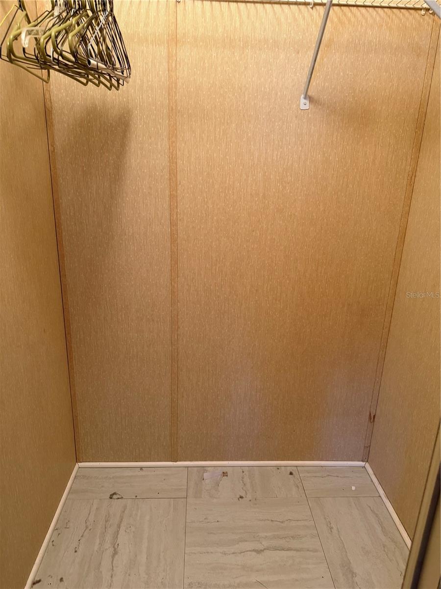 OAKWOOD ESTATES - Residential