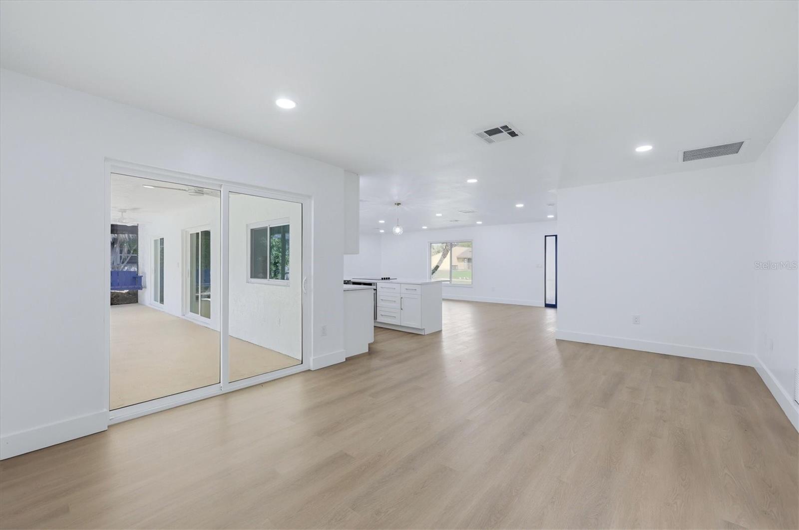 RIVERWOOD PINES - Residential