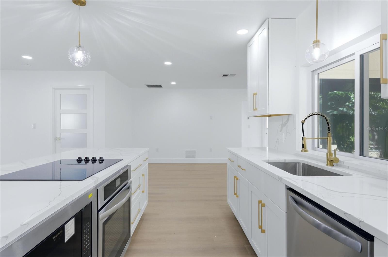 RIVERWOOD PINES - Residential