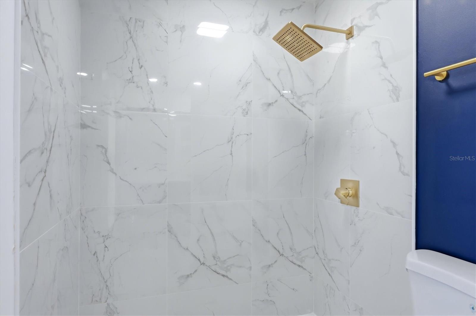 RIVERWOOD PINES - Residential