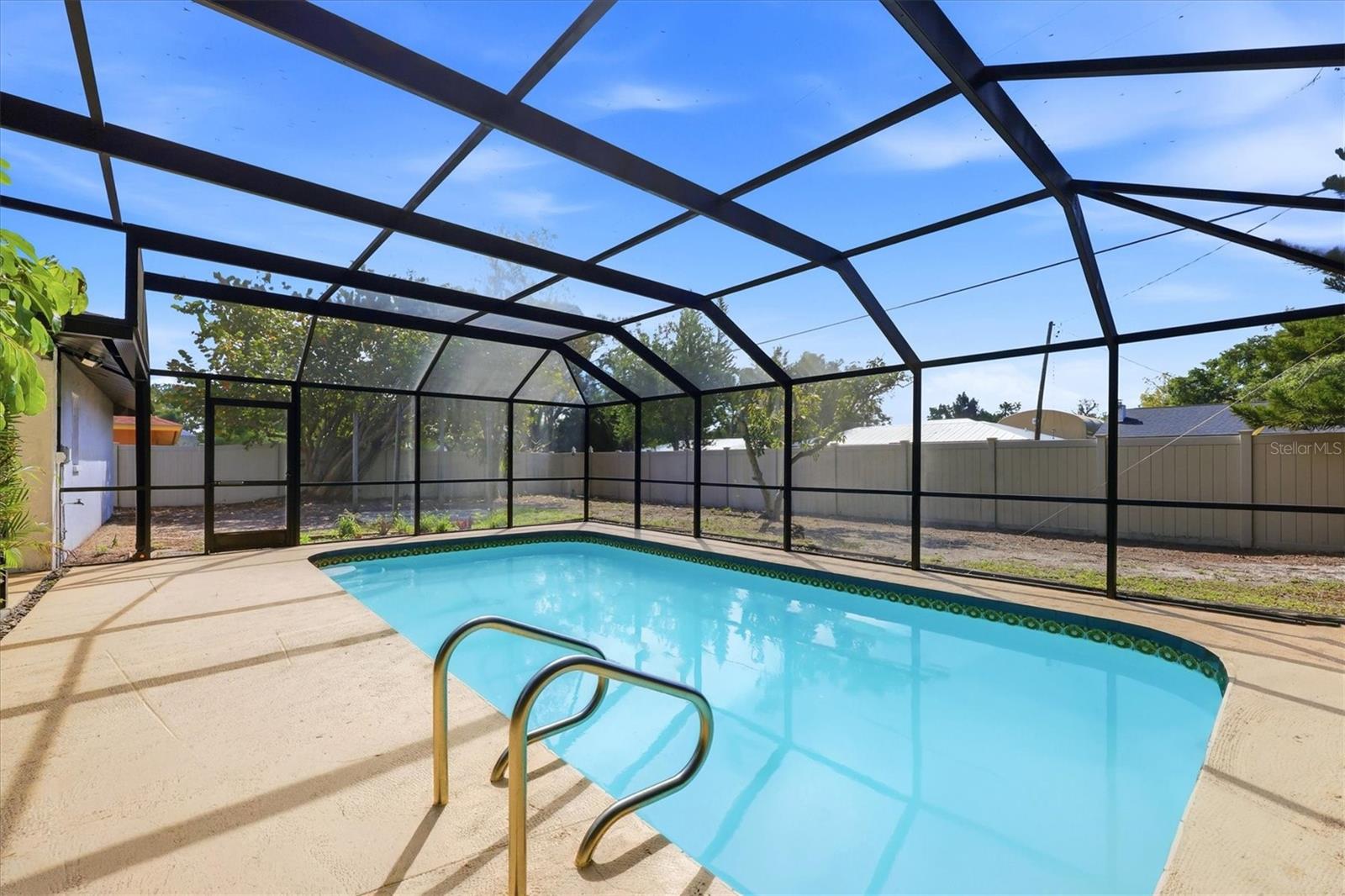 RIVERWOOD PINES - Residential