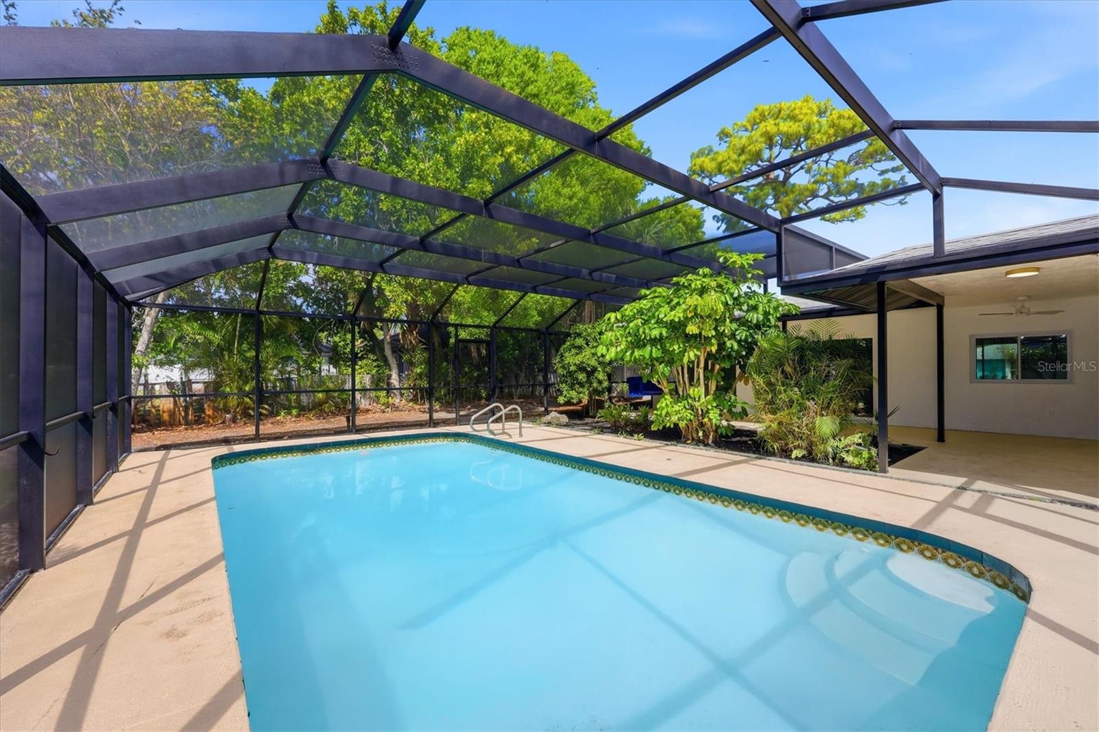 RIVERWOOD PINES - Residential