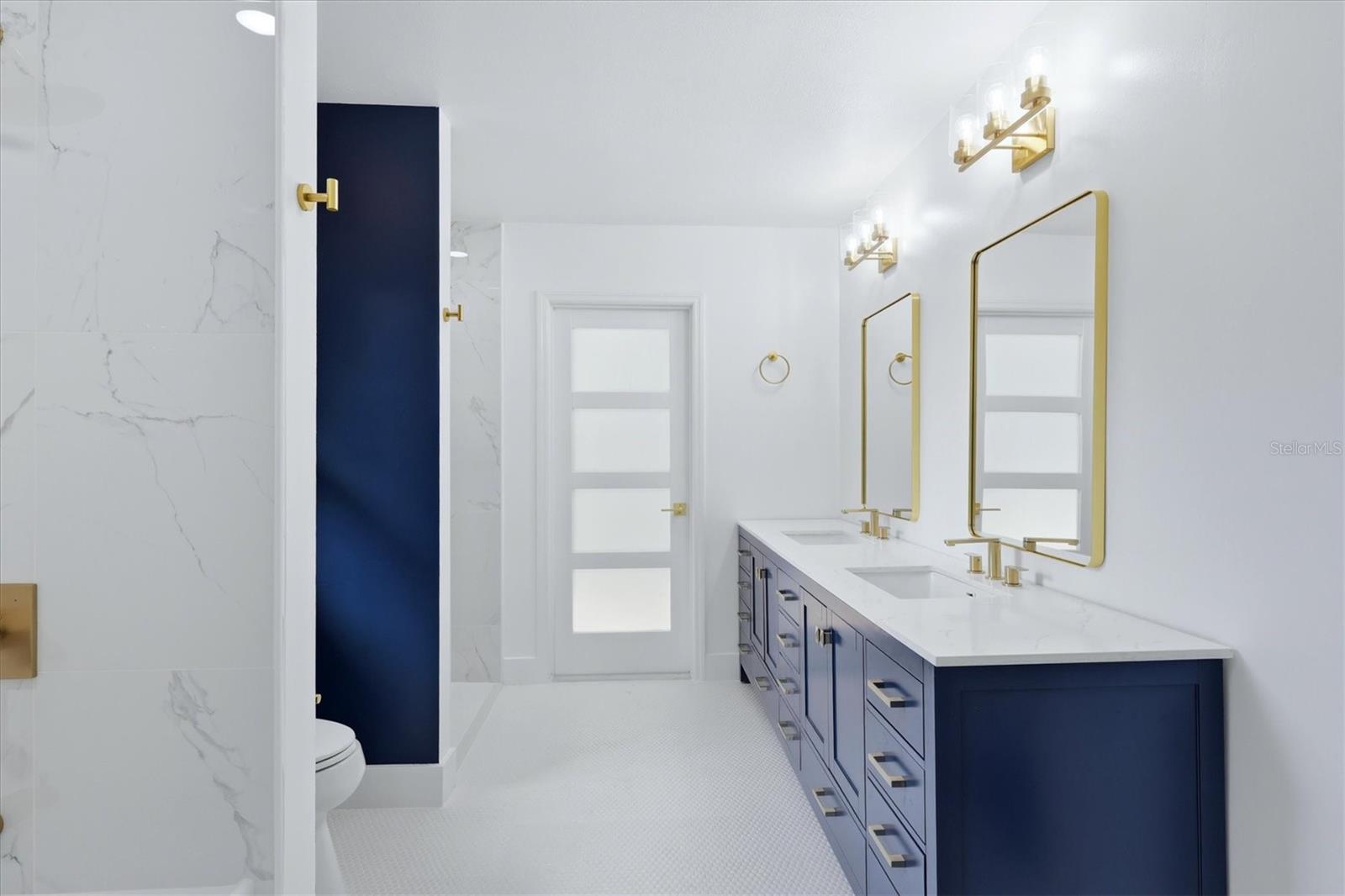 RIVERWOOD PINES - Residential