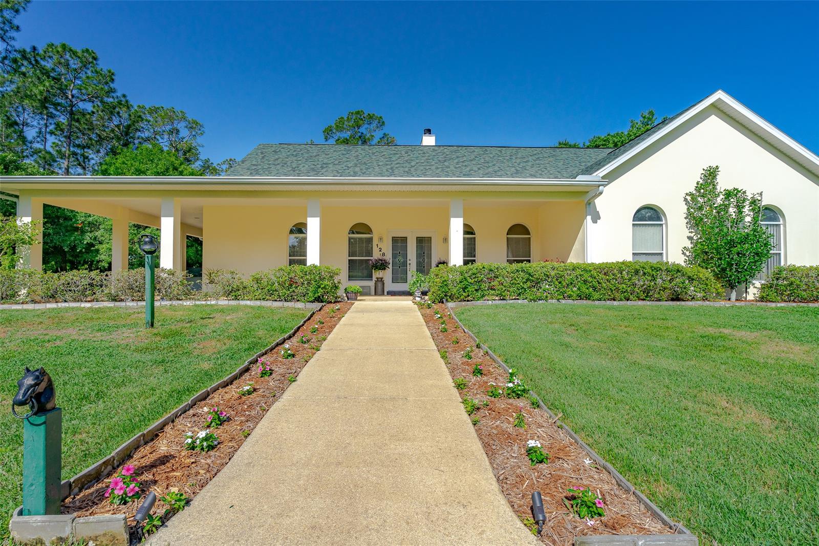 Howe & Currier - Residential