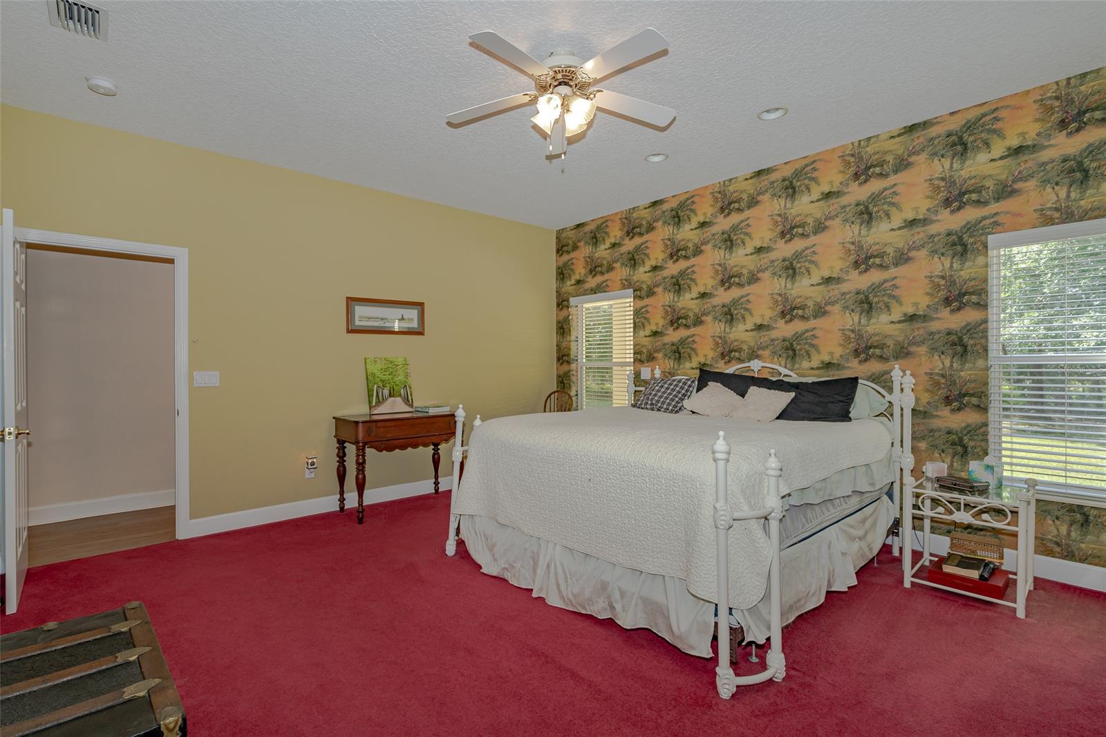 Howe & Currier - Residential