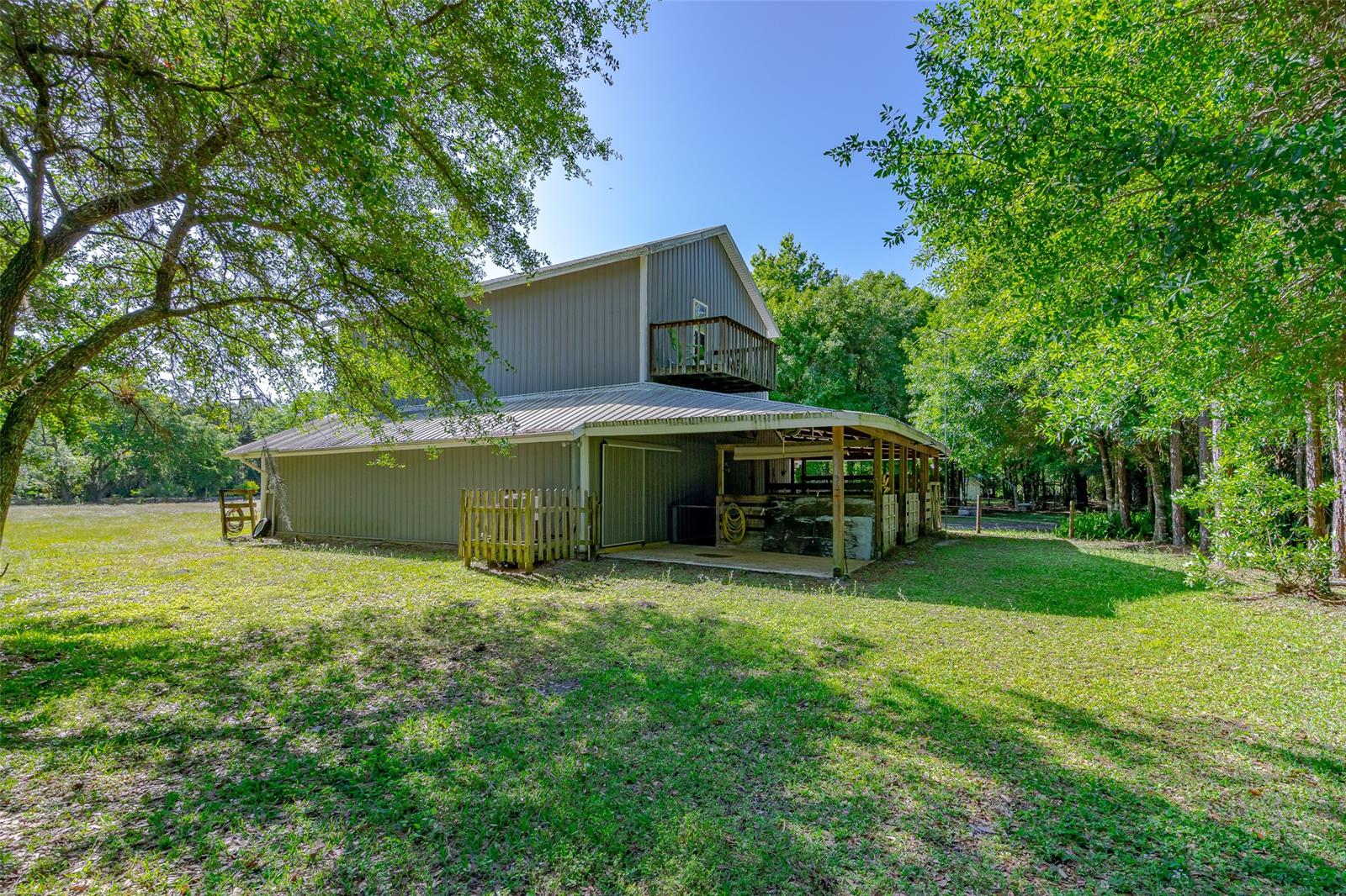 Howe & Currier - Residential