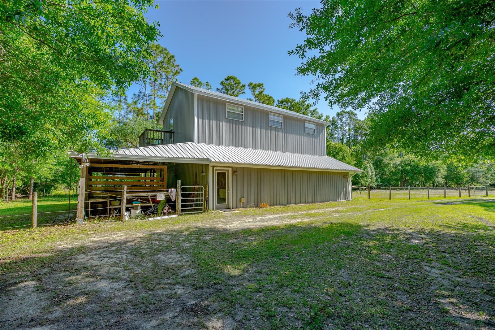 Howe & Currier - Residential