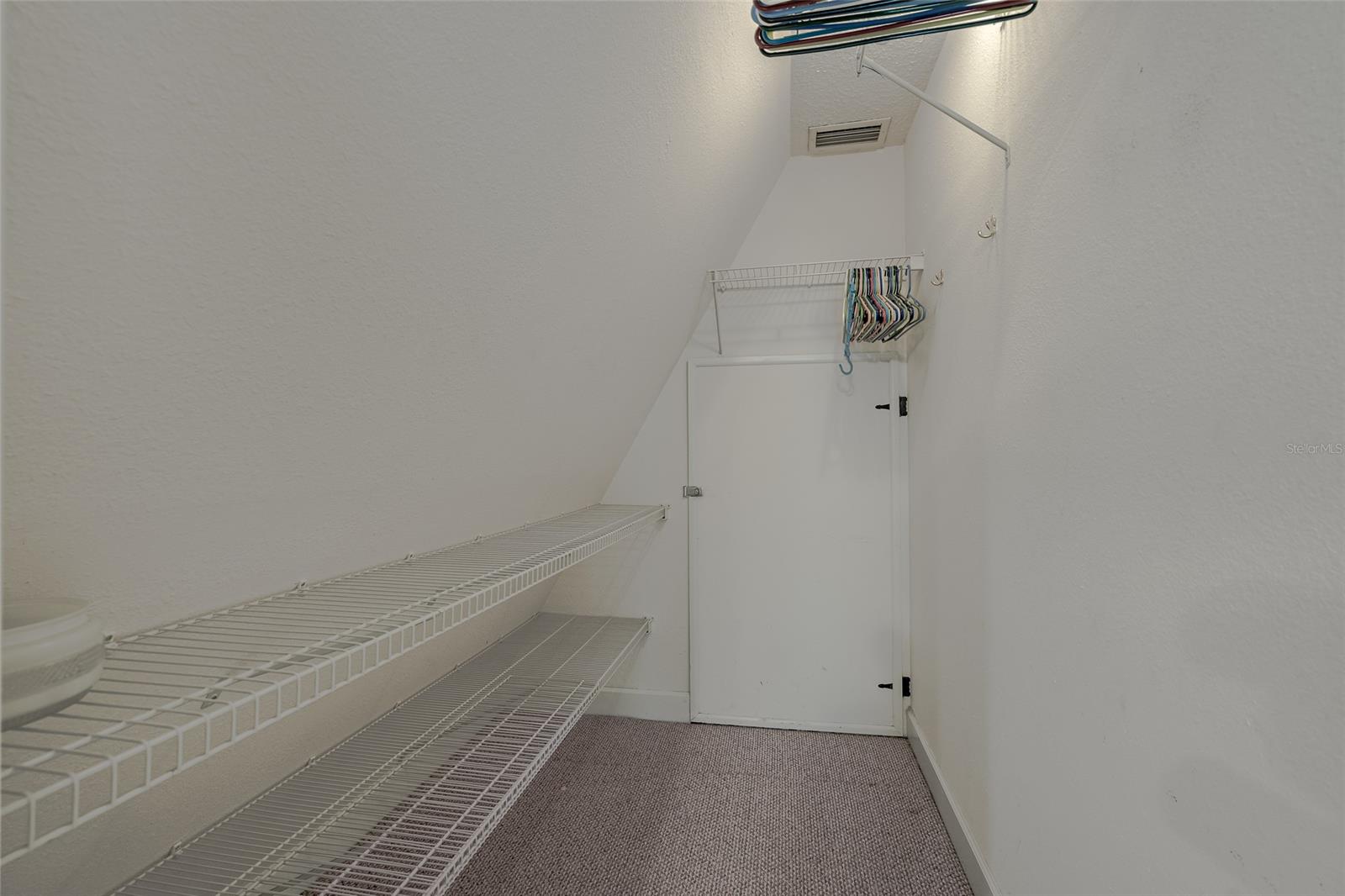 Howe & Currier - Residential