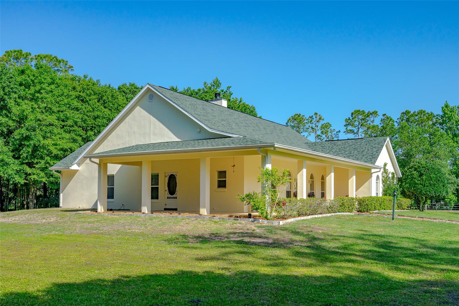 Howe & Currier - Residential