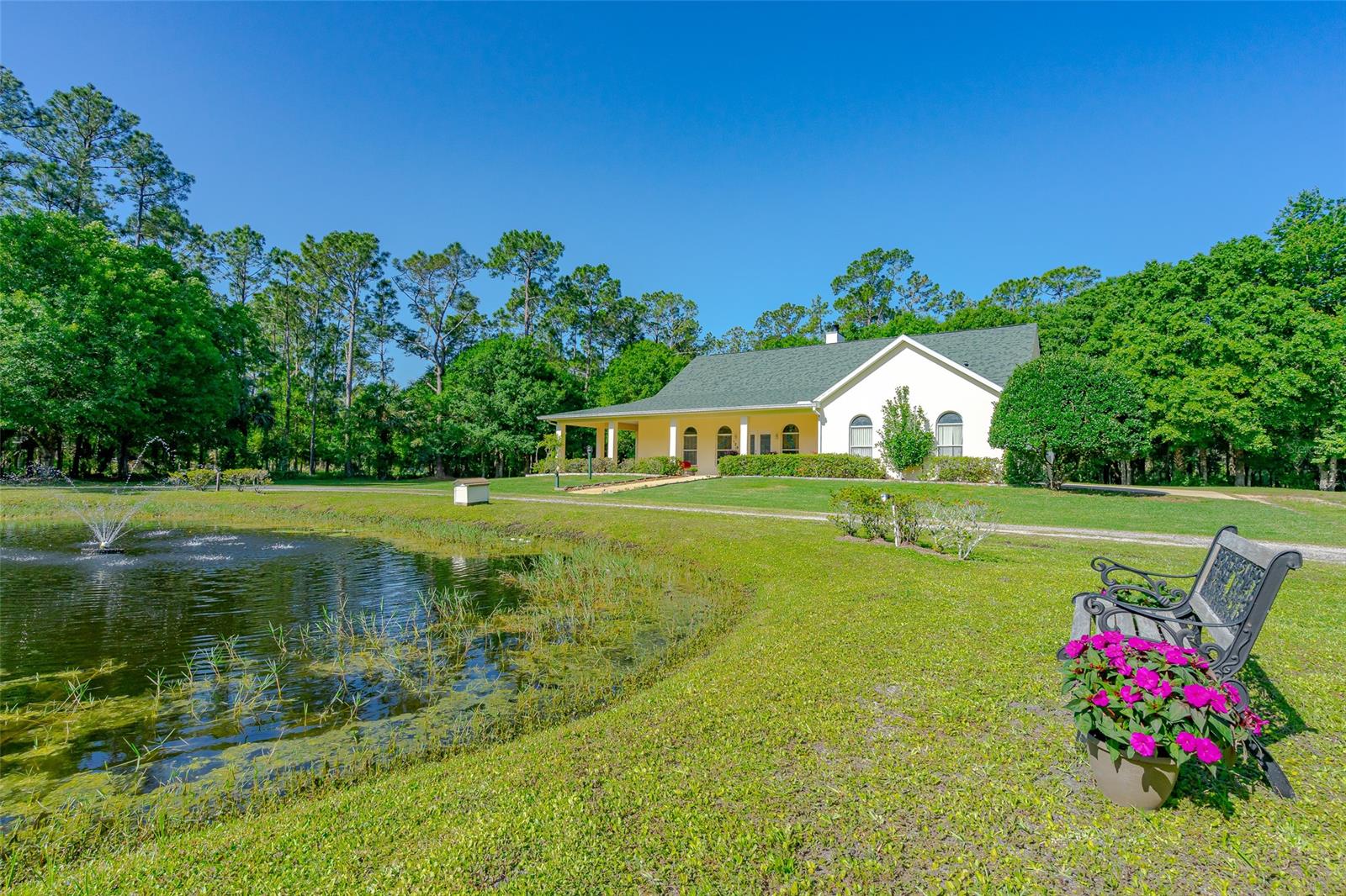 Howe & Currier - Residential