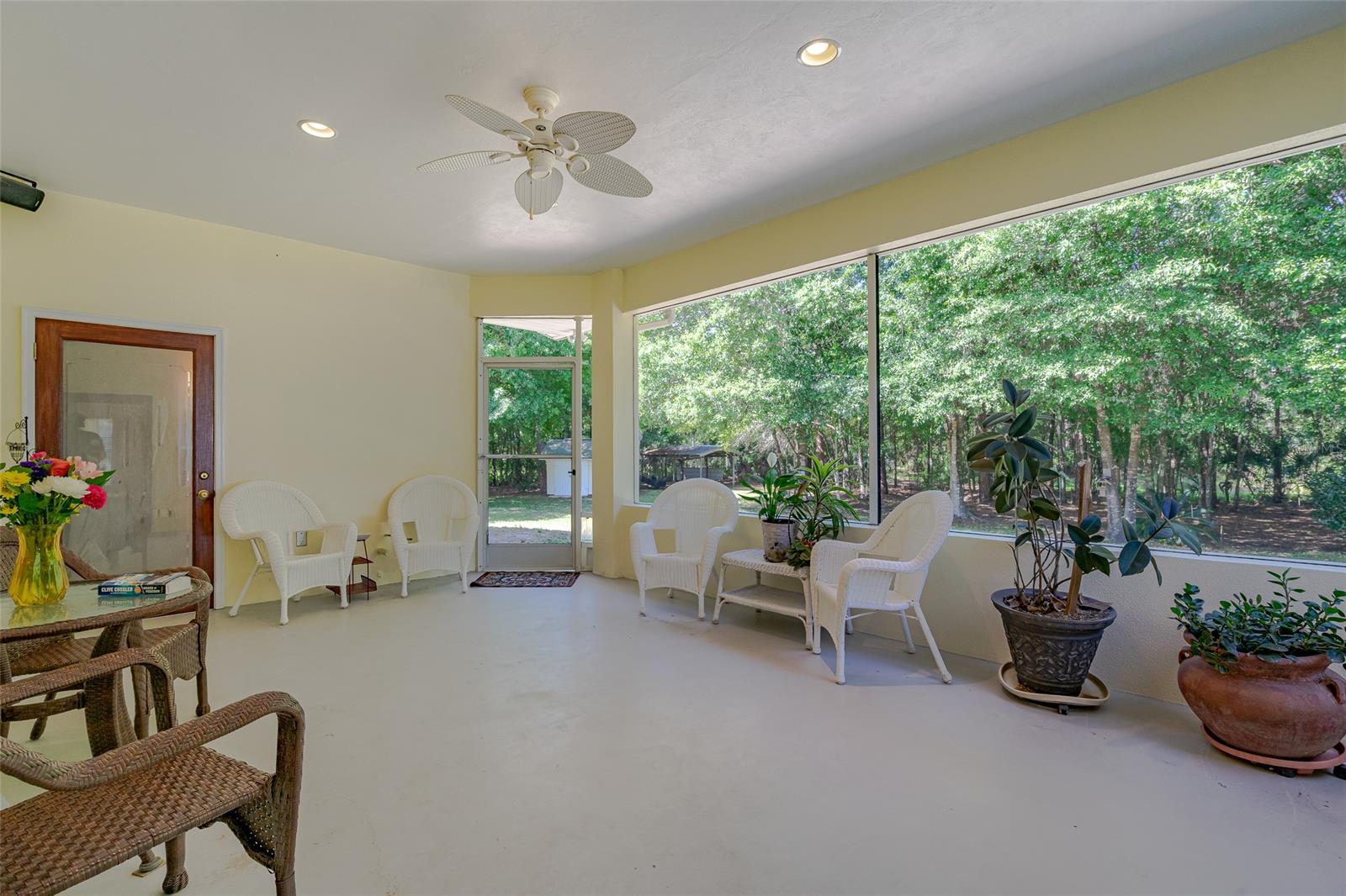 Howe & Currier - Residential