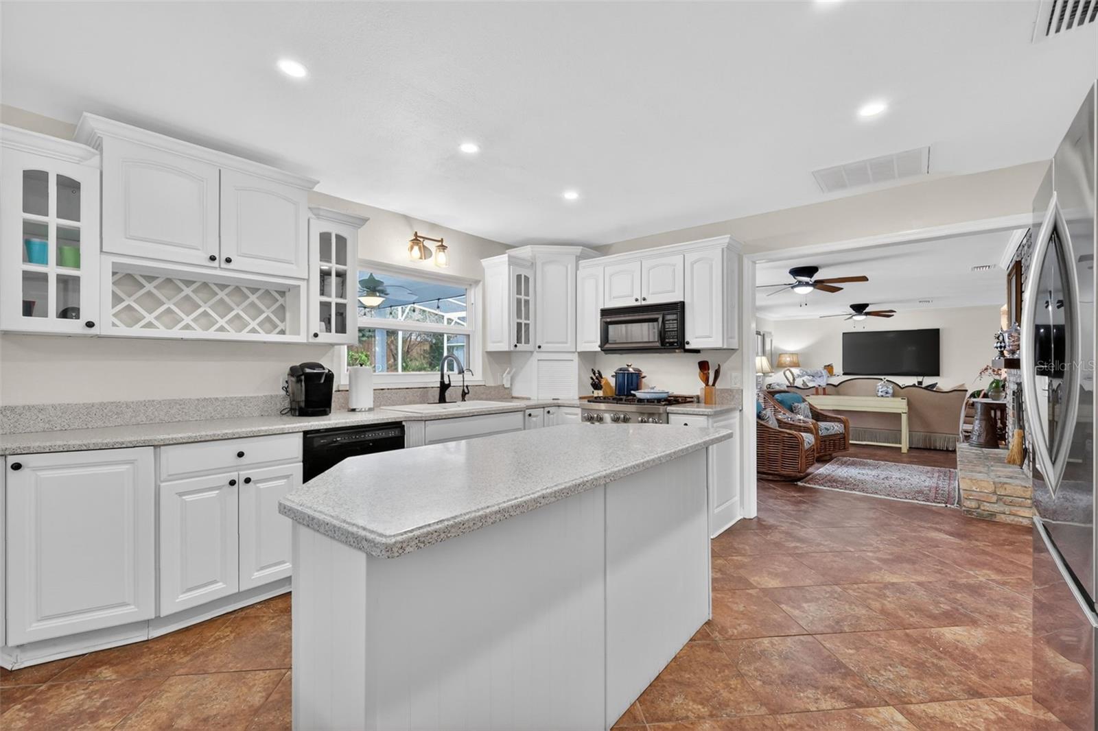 DORA PARK ESTATES - Residential