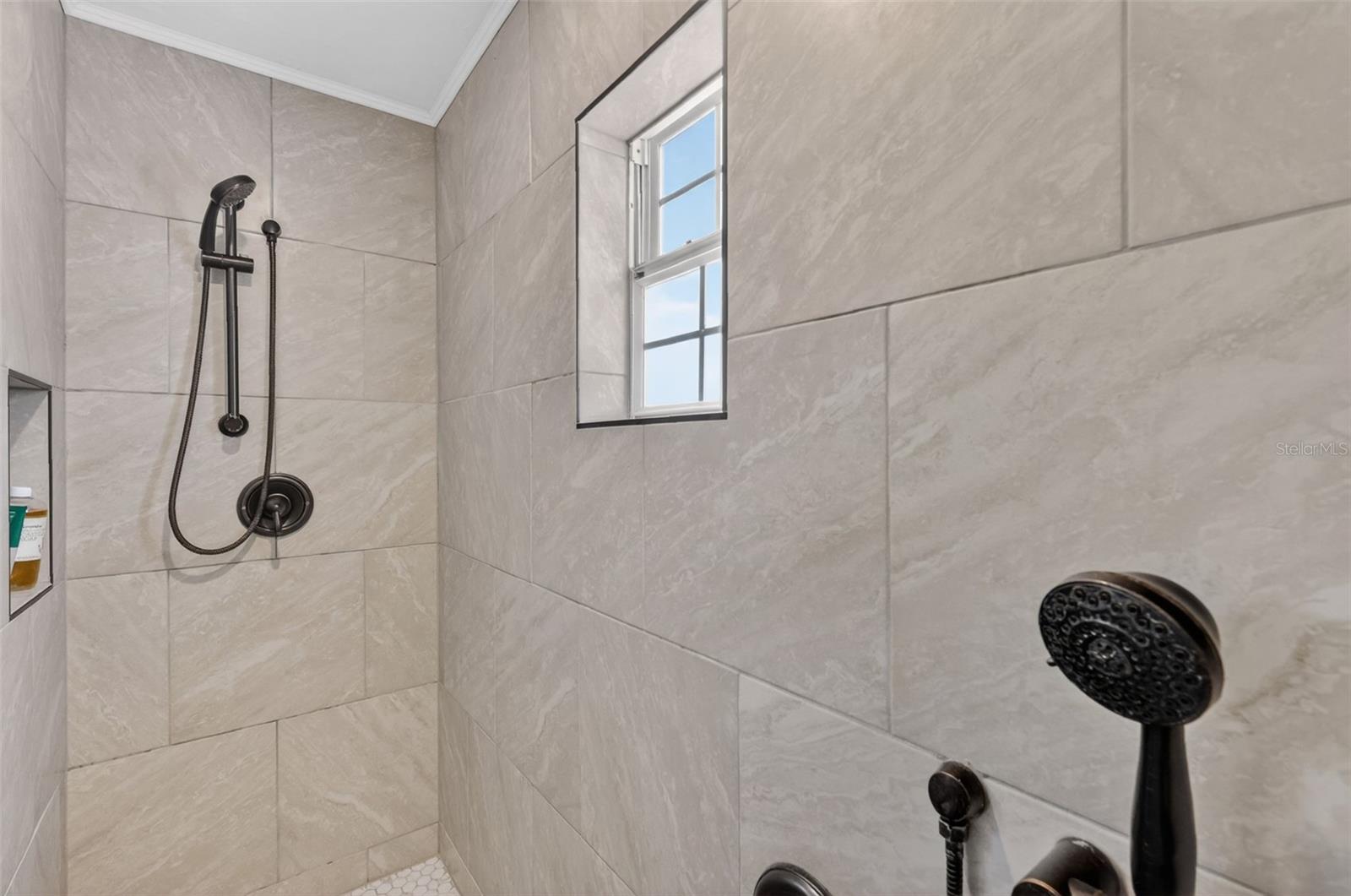 DORA PARK ESTATES - Residential