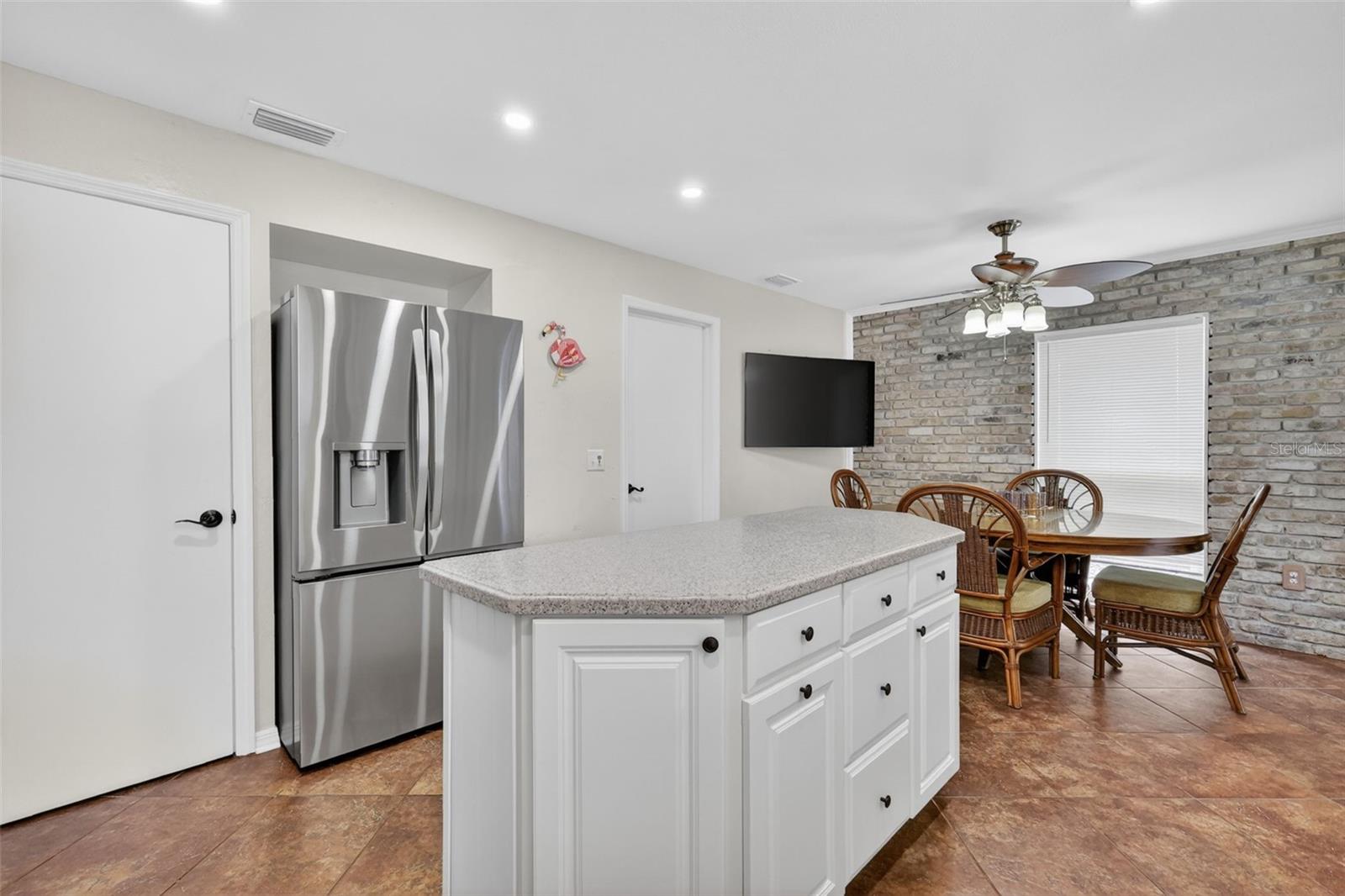 DORA PARK ESTATES - Residential