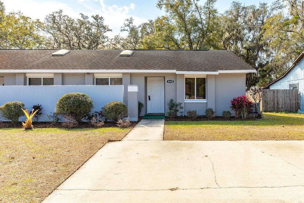 Photo of 9972 Burl Way, Orlando, FL 32817 (MLS # O6378493)