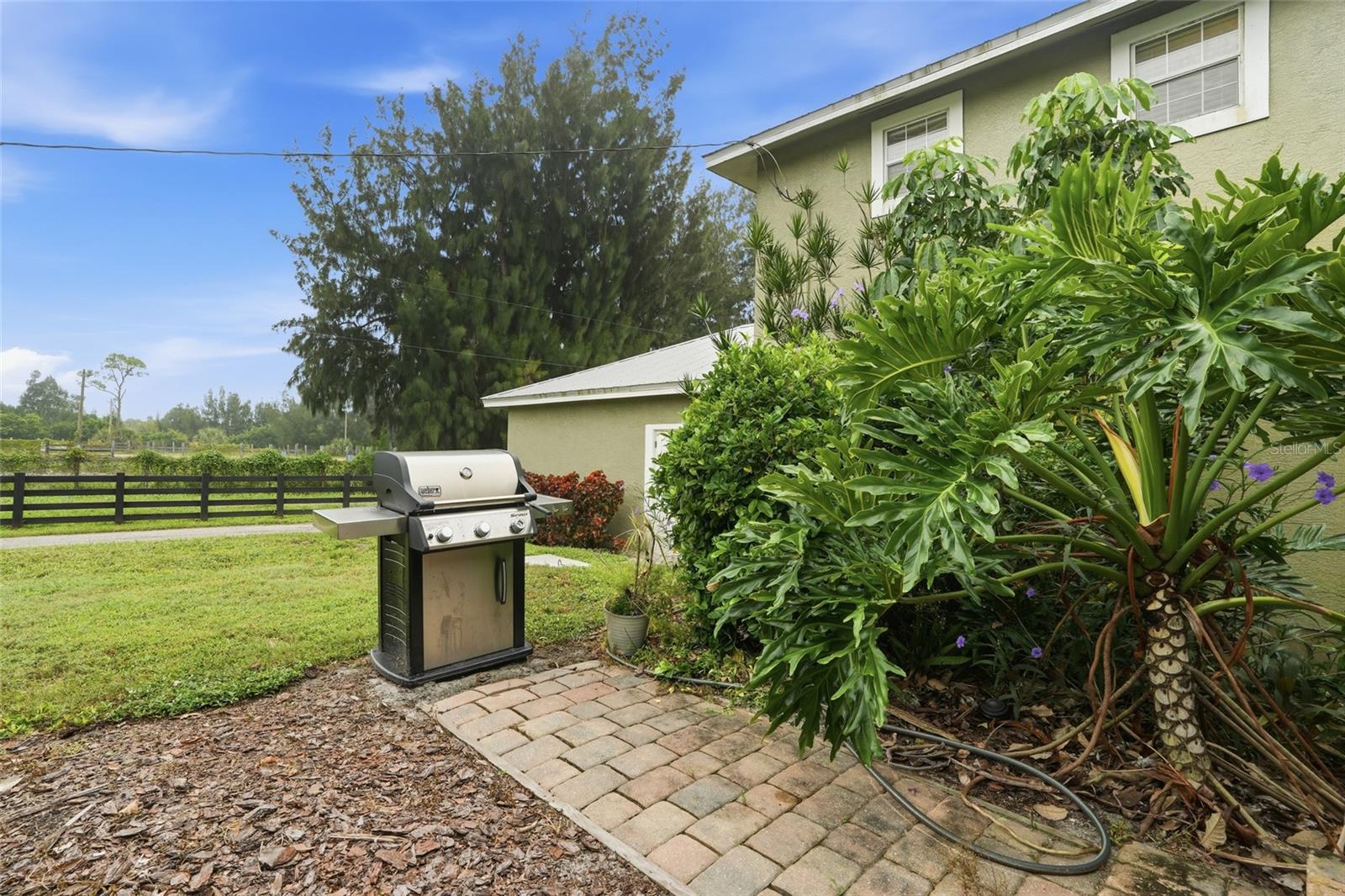 ACREAGE & UNREC - Residential