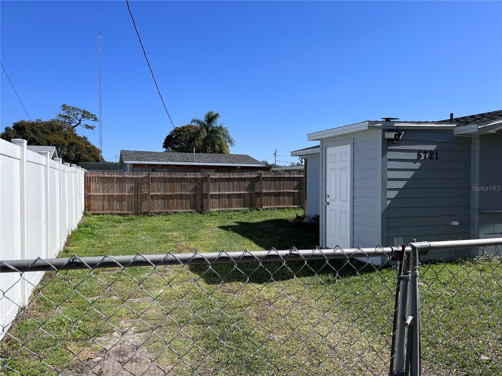 CITY ZEPHYRHILLS - Residential Lease