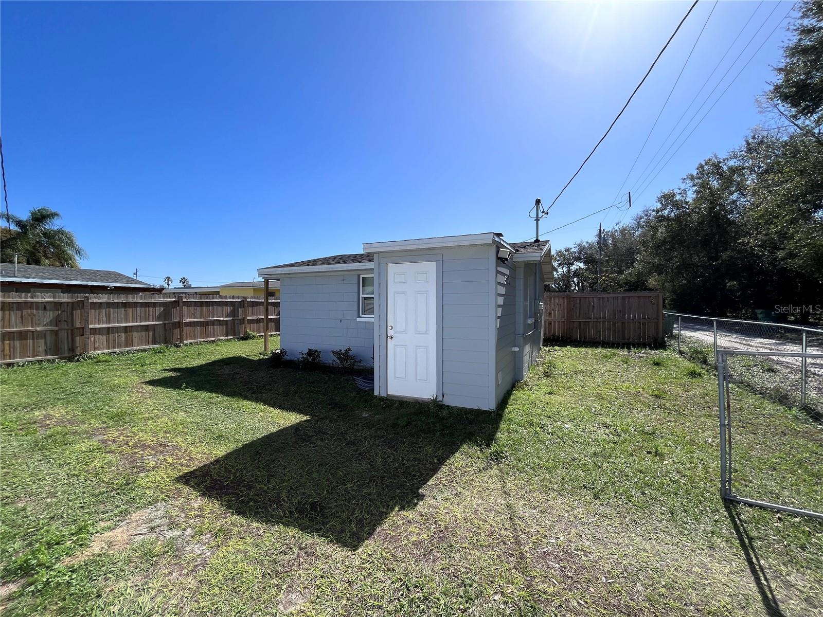 CITY ZEPHYRHILLS - Residential Lease