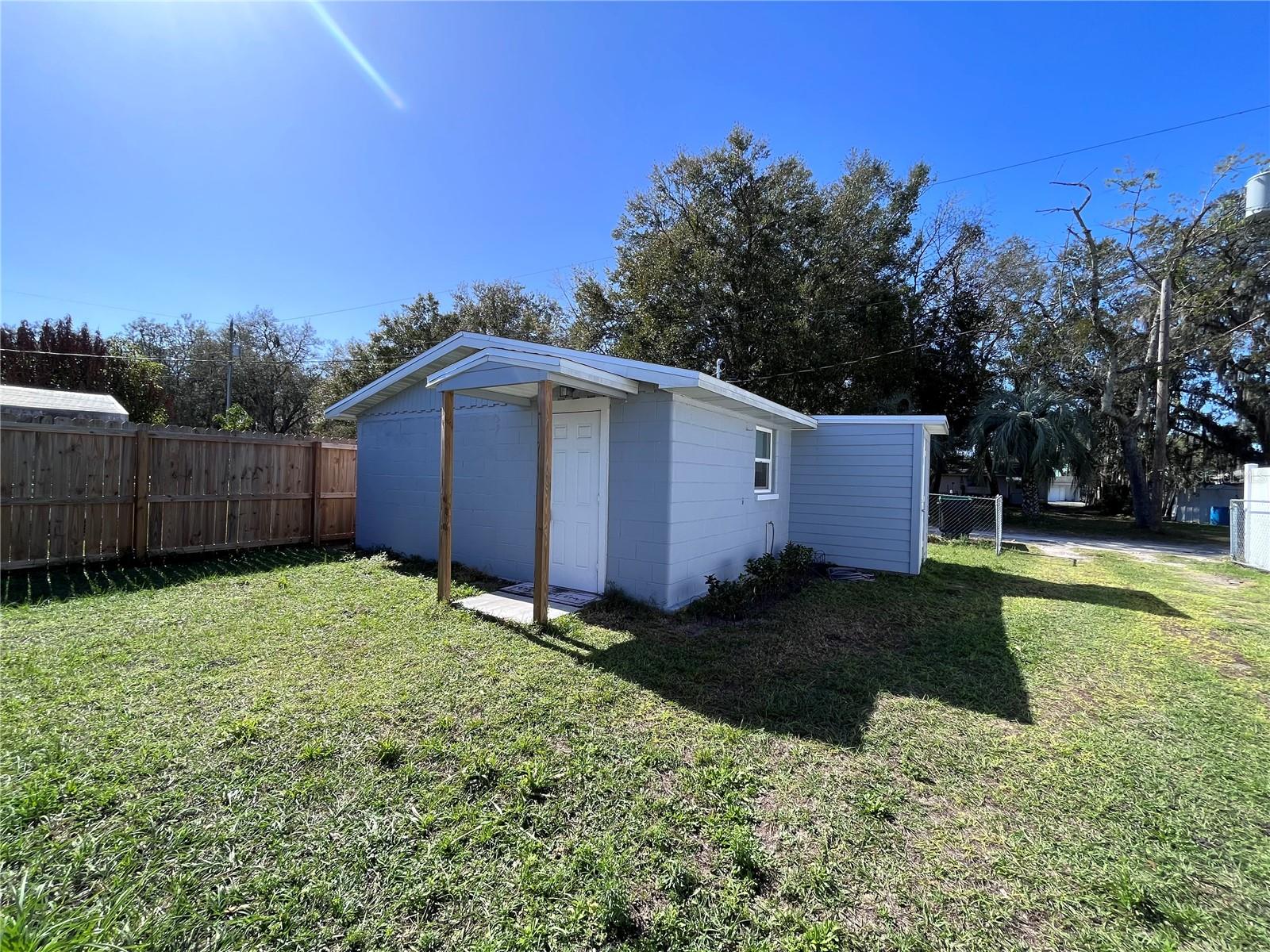 CITY ZEPHYRHILLS - Residential Lease