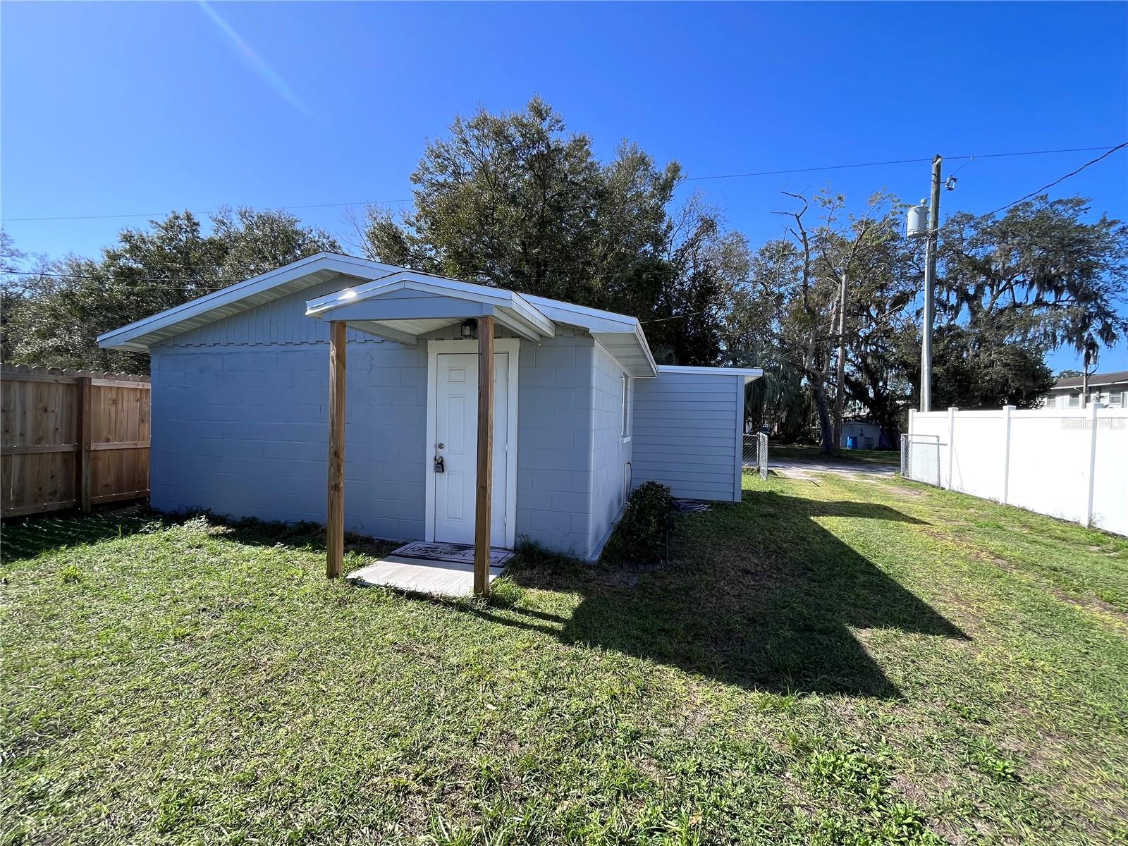 CITY ZEPHYRHILLS - Residential Lease