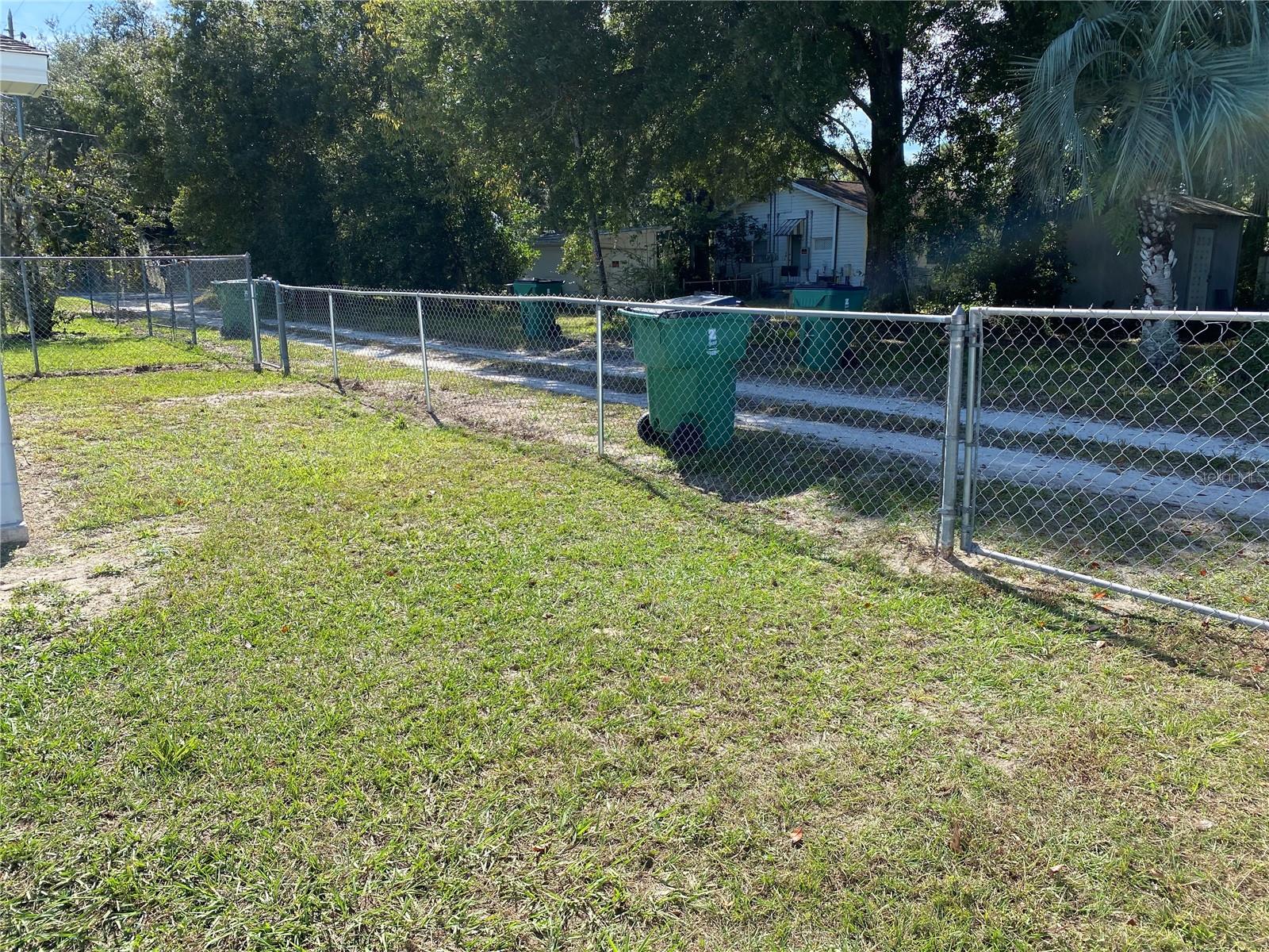 CITY ZEPHYRHILLS - Residential Lease
