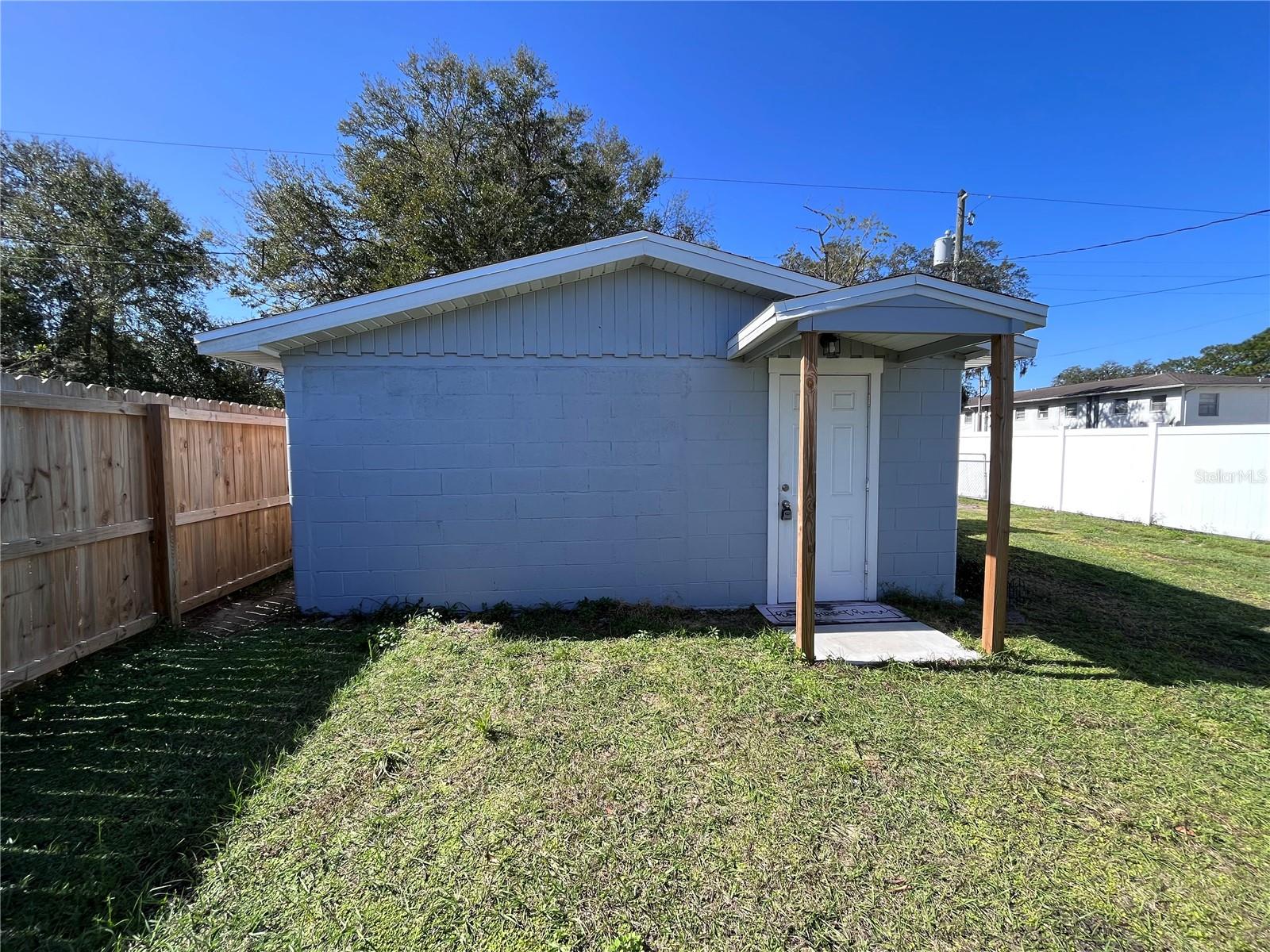 CITY ZEPHYRHILLS - Residential Lease
