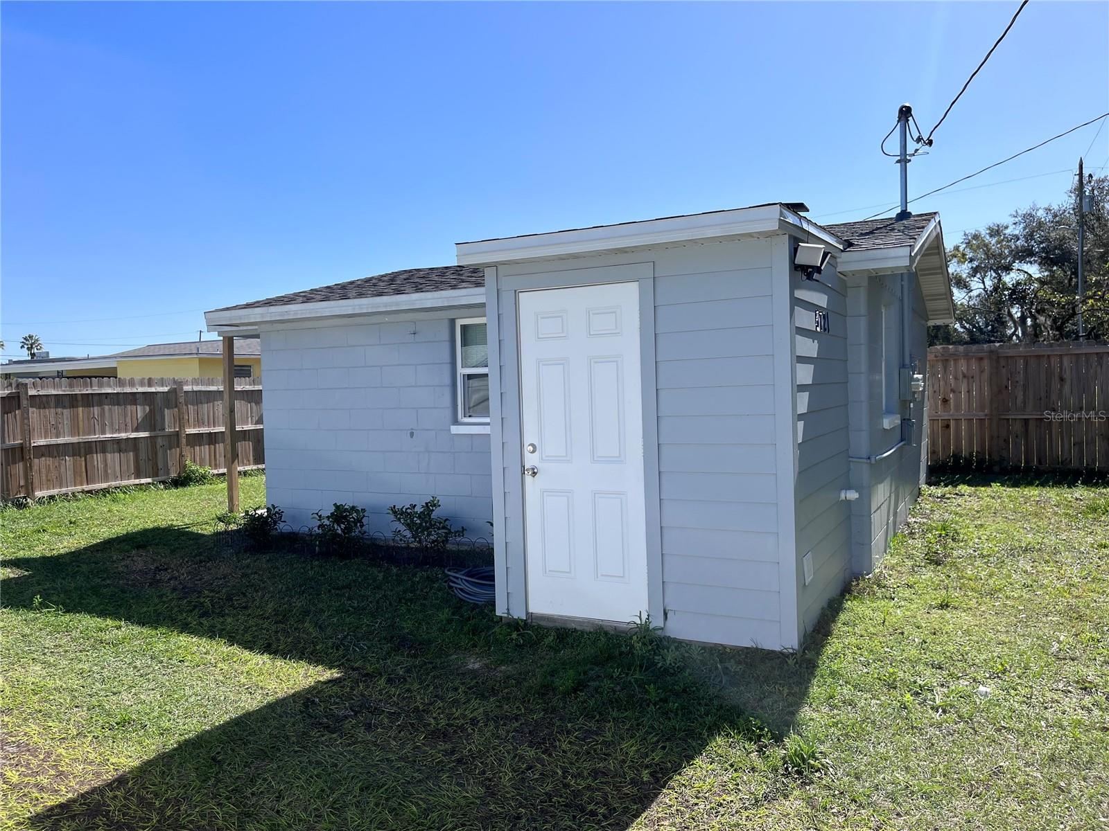 CITY ZEPHYRHILLS - Residential Lease