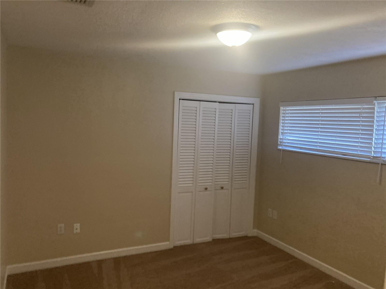 WINDERMERE TOWN - Residential Lease