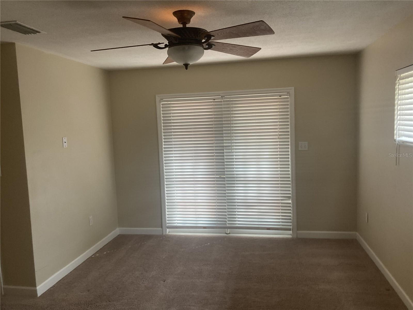 WINDERMERE TOWN - Residential Lease