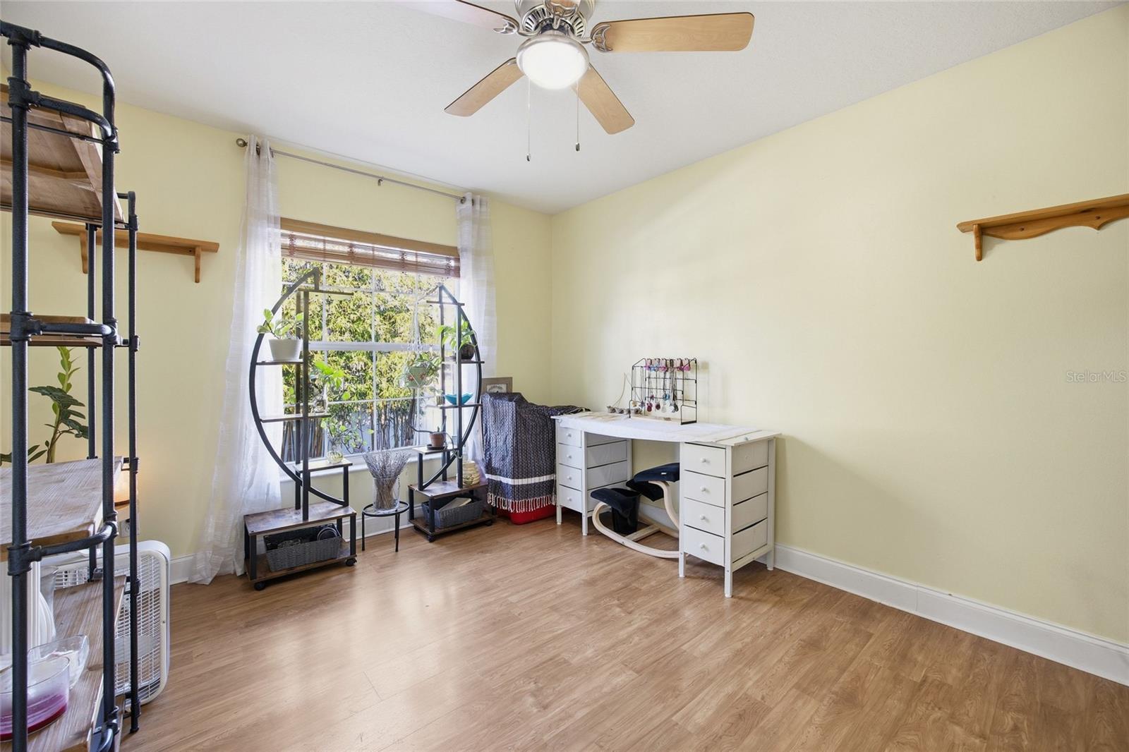 TRAILS EAST - Residential