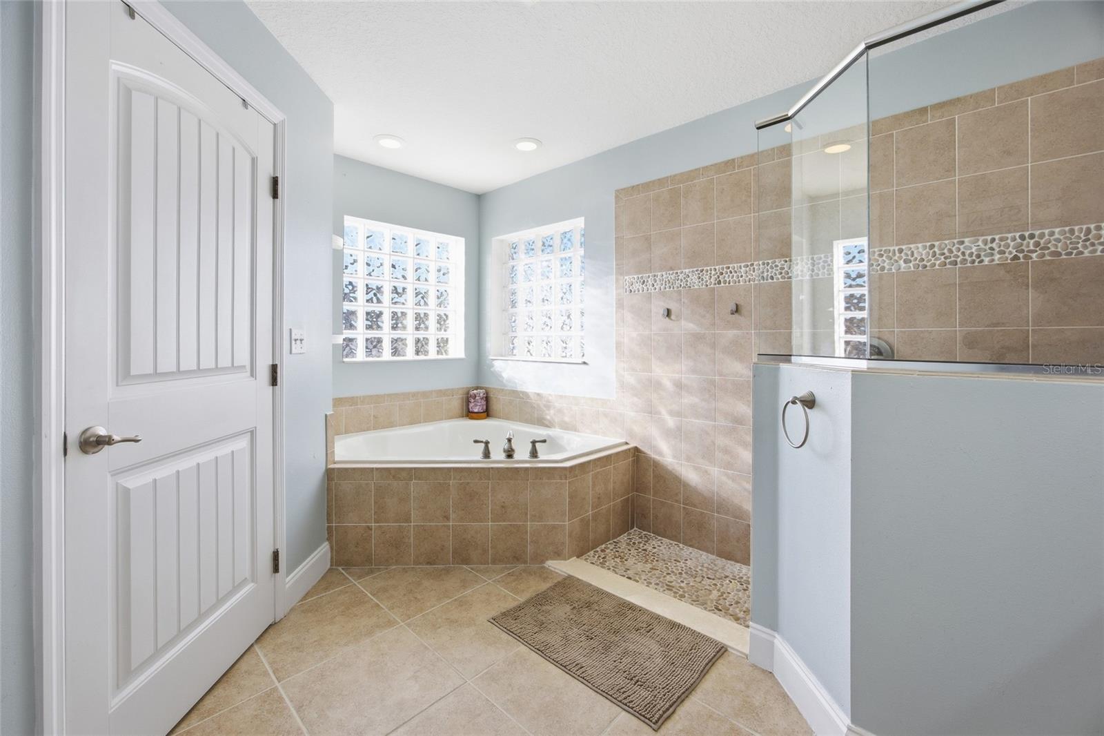 TRAILS EAST - Residential