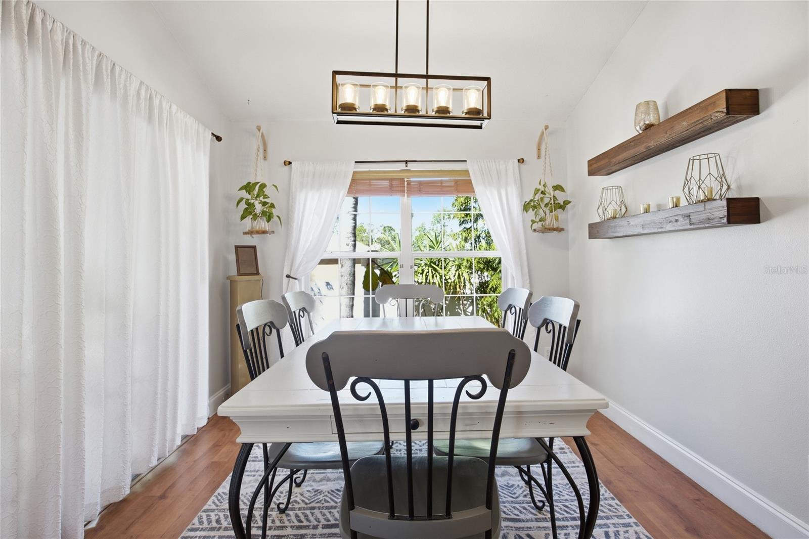 TRAILS EAST - Residential