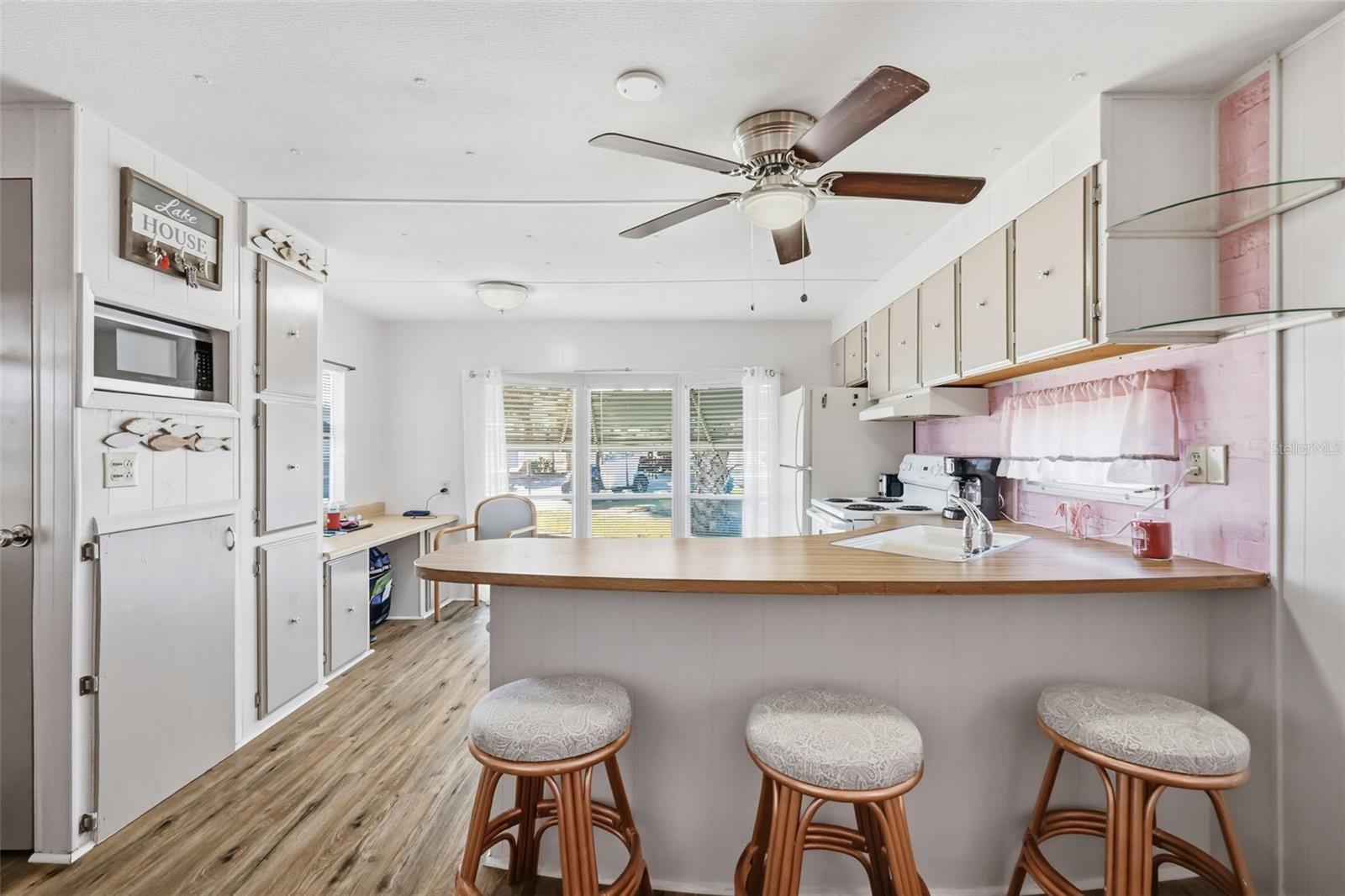 GRIFFWOOD CO-OP - Residential