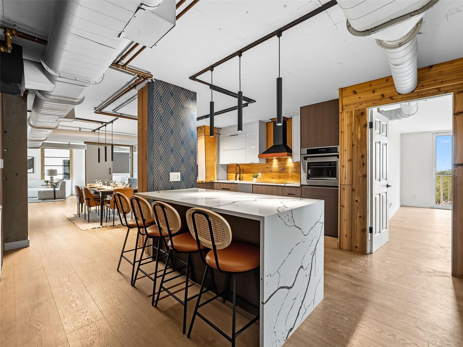 2611 BAYSHORE BOULEVARD 903