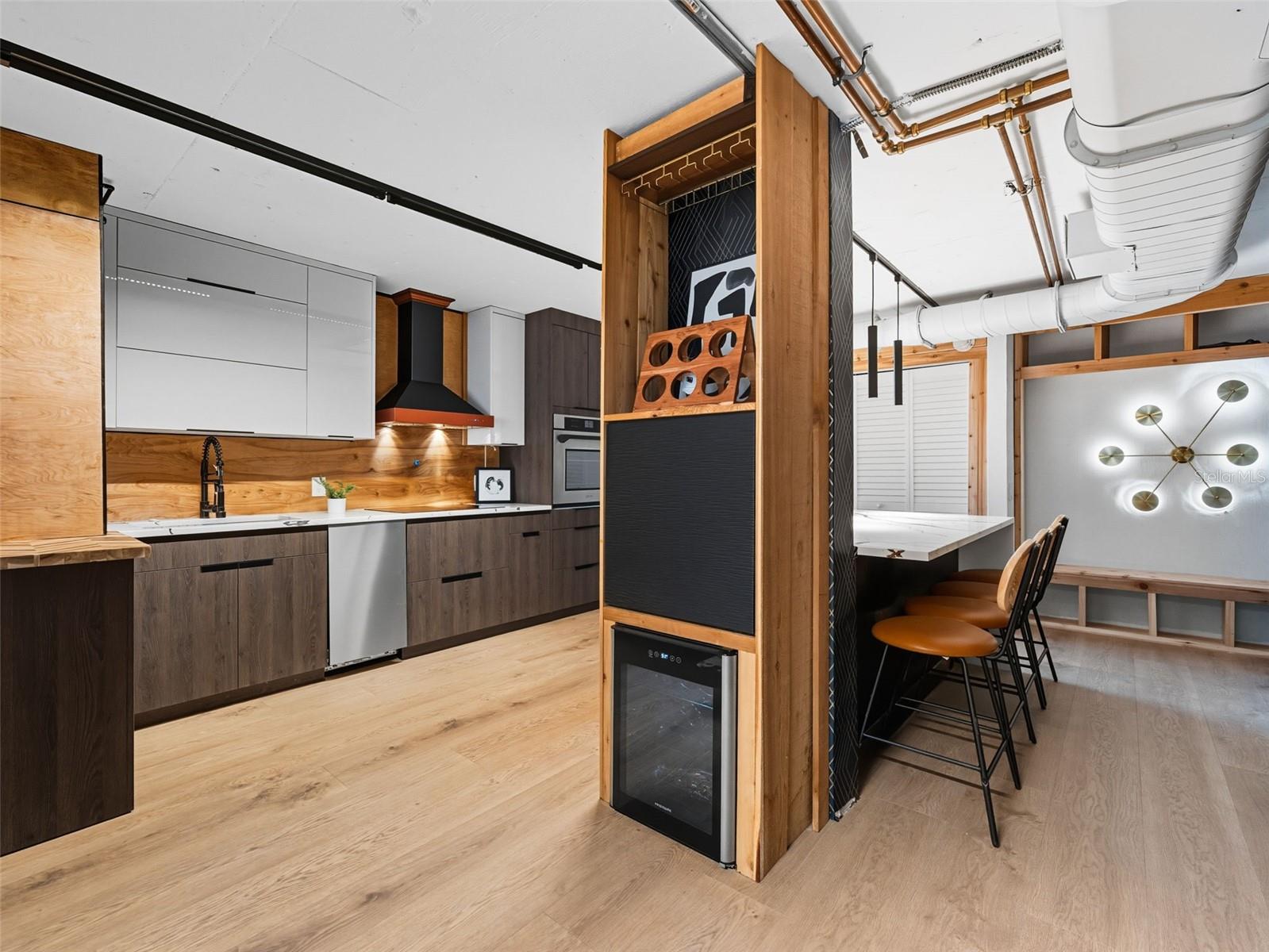 2611 BAYSHORE BOULEVARD 903