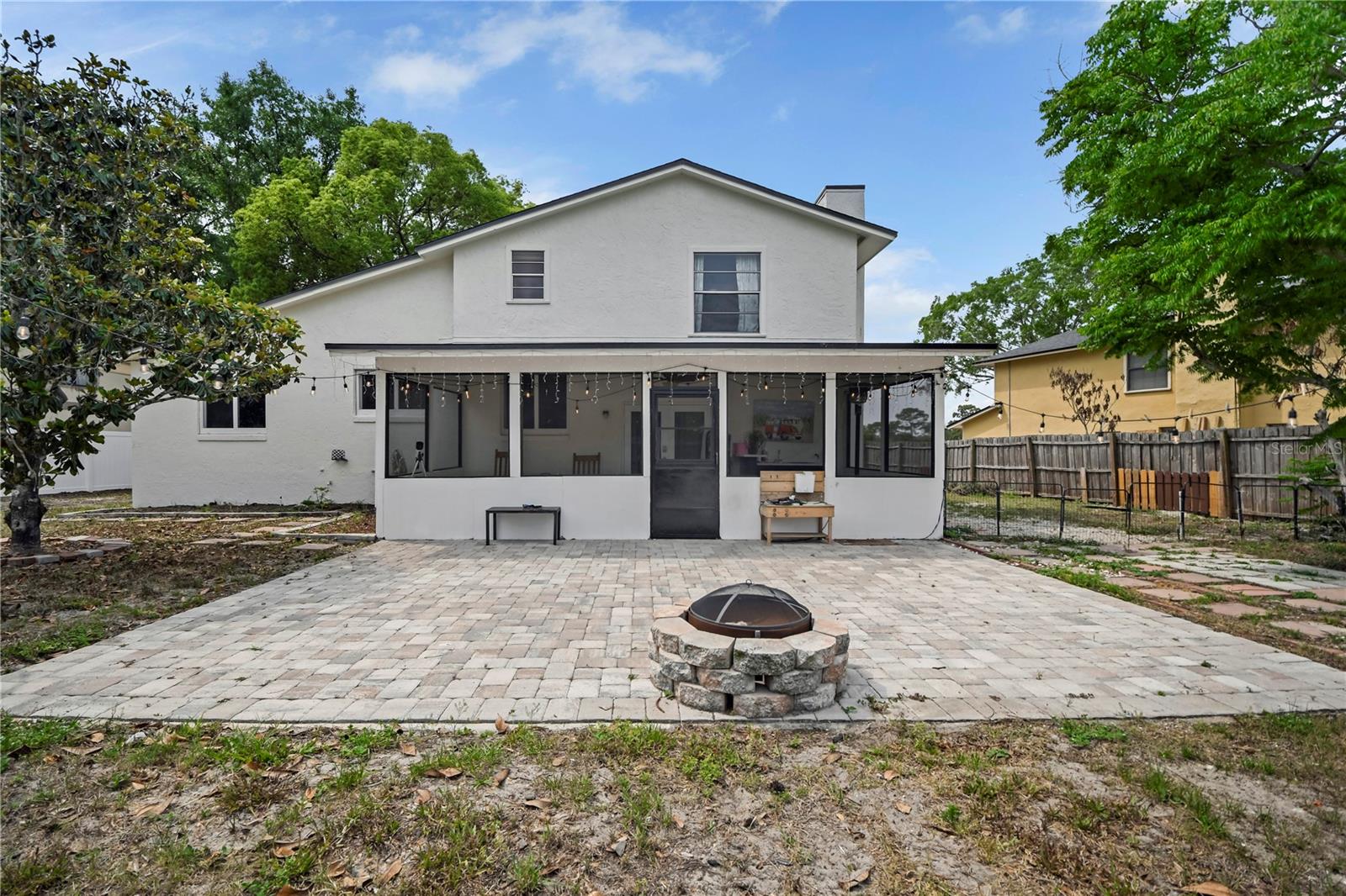 SUNRISE ESTATES UNIT 1 - Residential