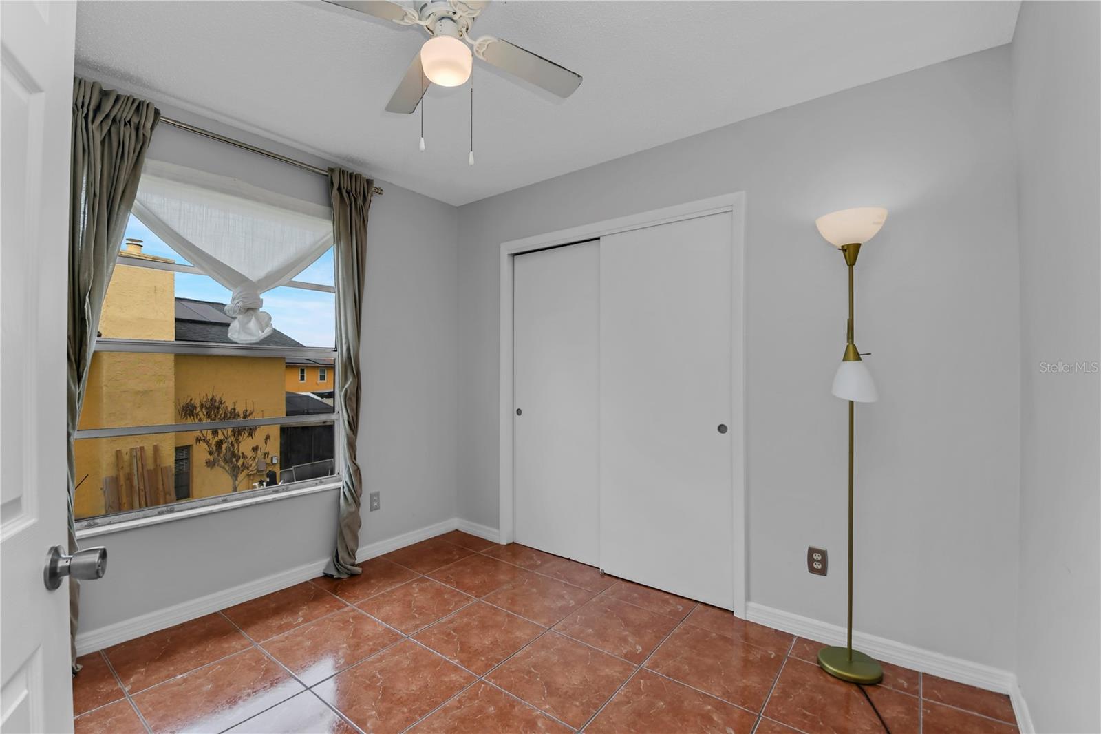 SUNRISE ESTATES UNIT 1 - Residential