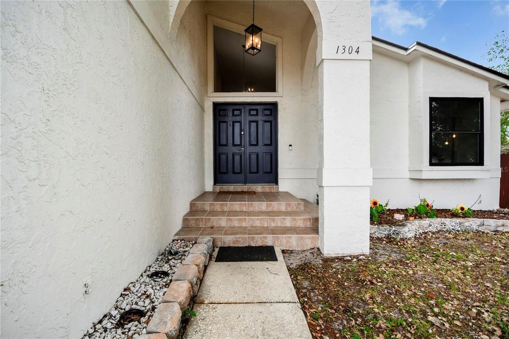 Photo of 1304 Ortega Street, Winter Springs, FL 32708 (MLS # TB8504998)