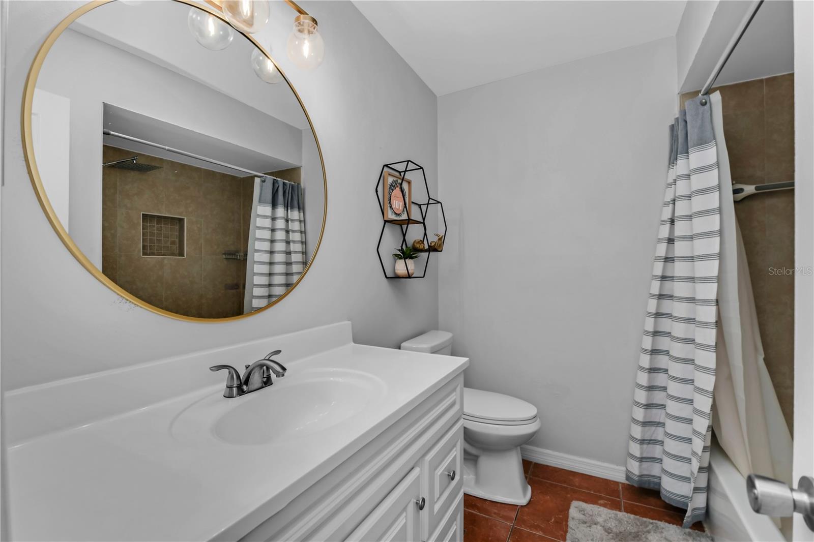 SUNRISE ESTATES UNIT 1 - Residential