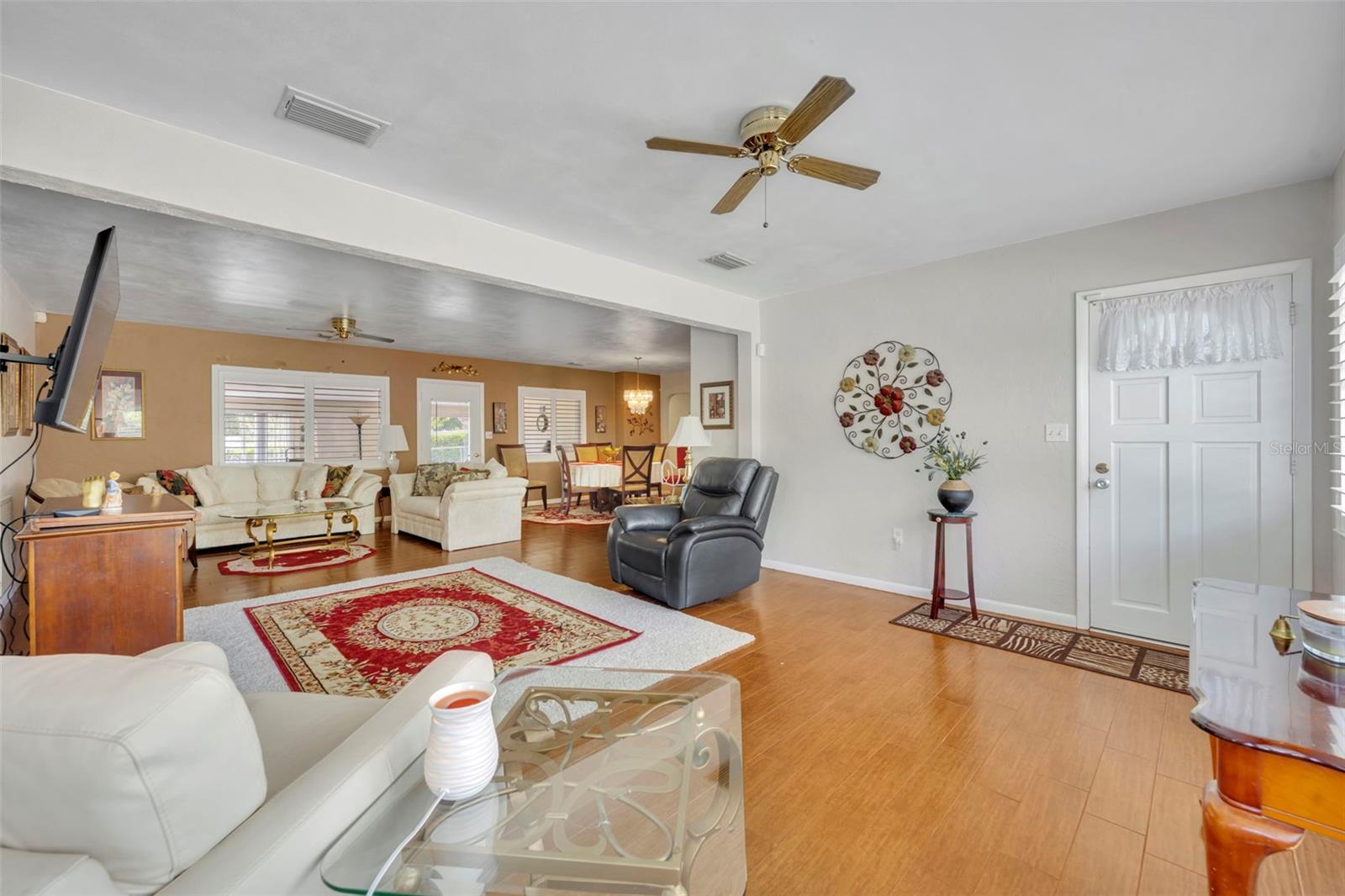 LAKE MARIE ESTATES REP - Residential