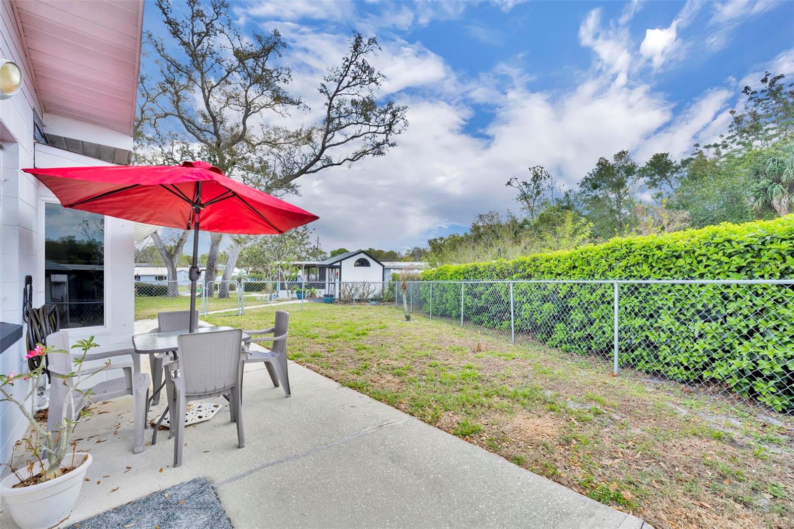 LAKE MARIE ESTATES REP - Residential