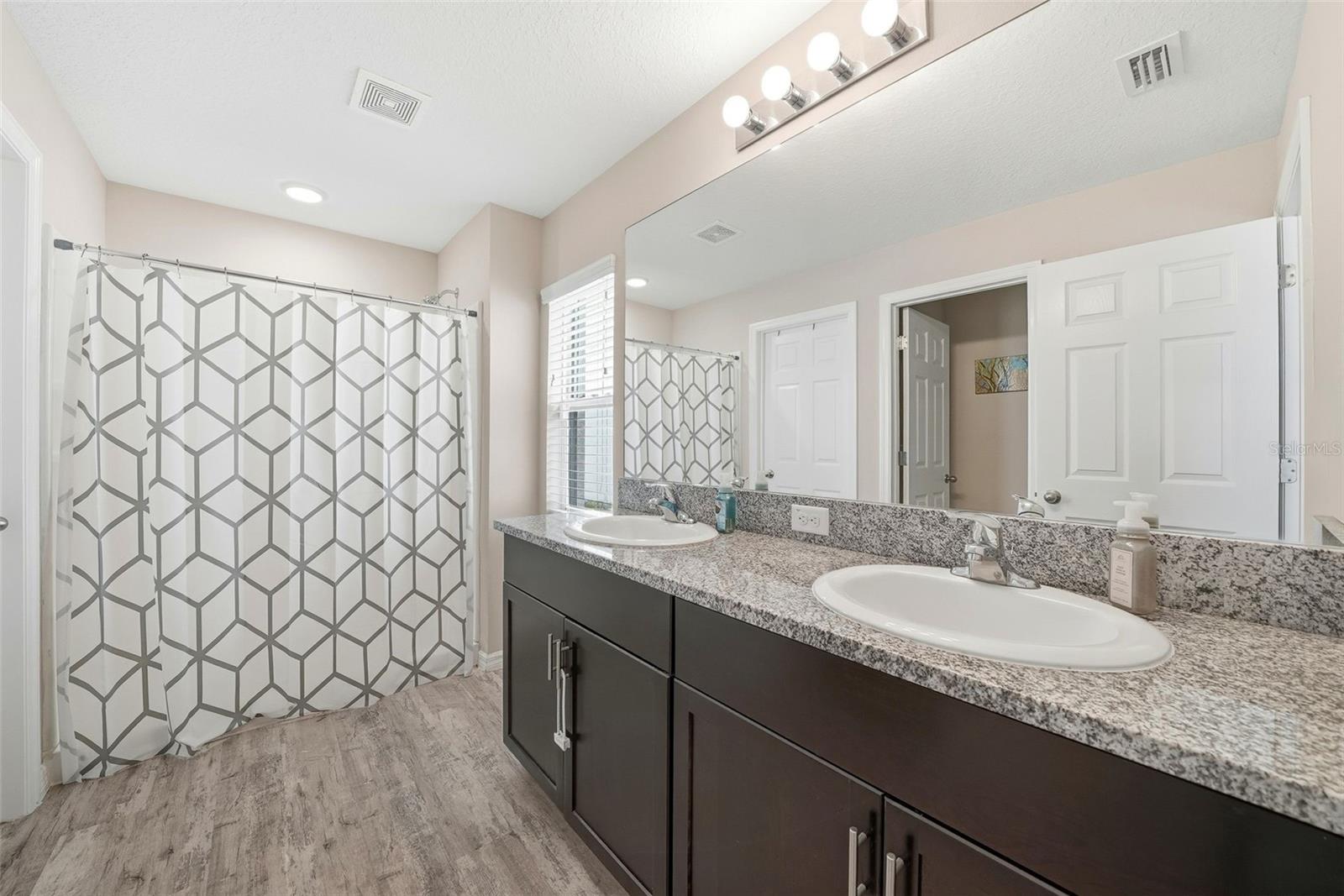 TRIPLE CRK PH 4 VILLAGE J - Residential