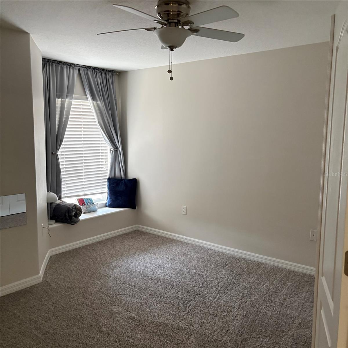 AUTUMNWOOD GROVE - Residential