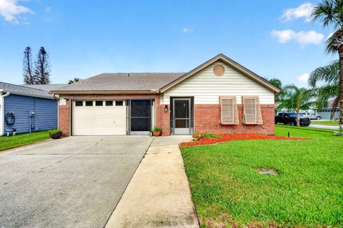 Photo of 786 Pine Shores Circle, New Smyrna Beach, FL 32168 (MLS # NS1089176)