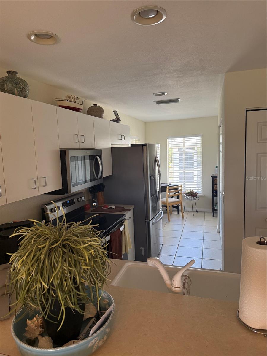 FIDDLERS GREEN LAKESIDE - Residential