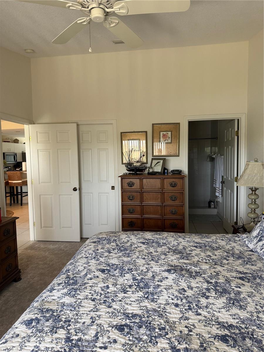 FIDDLERS GREEN LAKESIDE - Residential